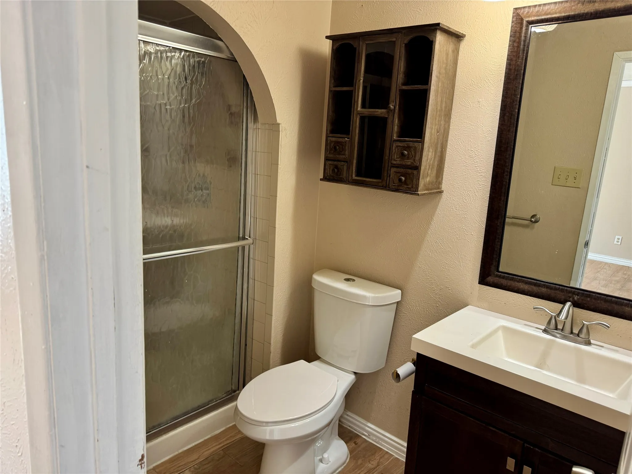 Single Family Residence For Rent in Rockwall County , 9113 Willowbrook Drive, Rowlett, Texas 75088, 3 Bedroom, 2 Bathroom, 1 Garage spaces, 1,791 Sqft, built in 1983, mls#21321085, Real Estate Agent in Rowlett, Homes For Rent in Rockwall county, Homes For Rent in Rowlett, Realtor in Rowlett Texas, Real Estate Brokerage Independent Realty Texas, Luminita Cordes Realtor
