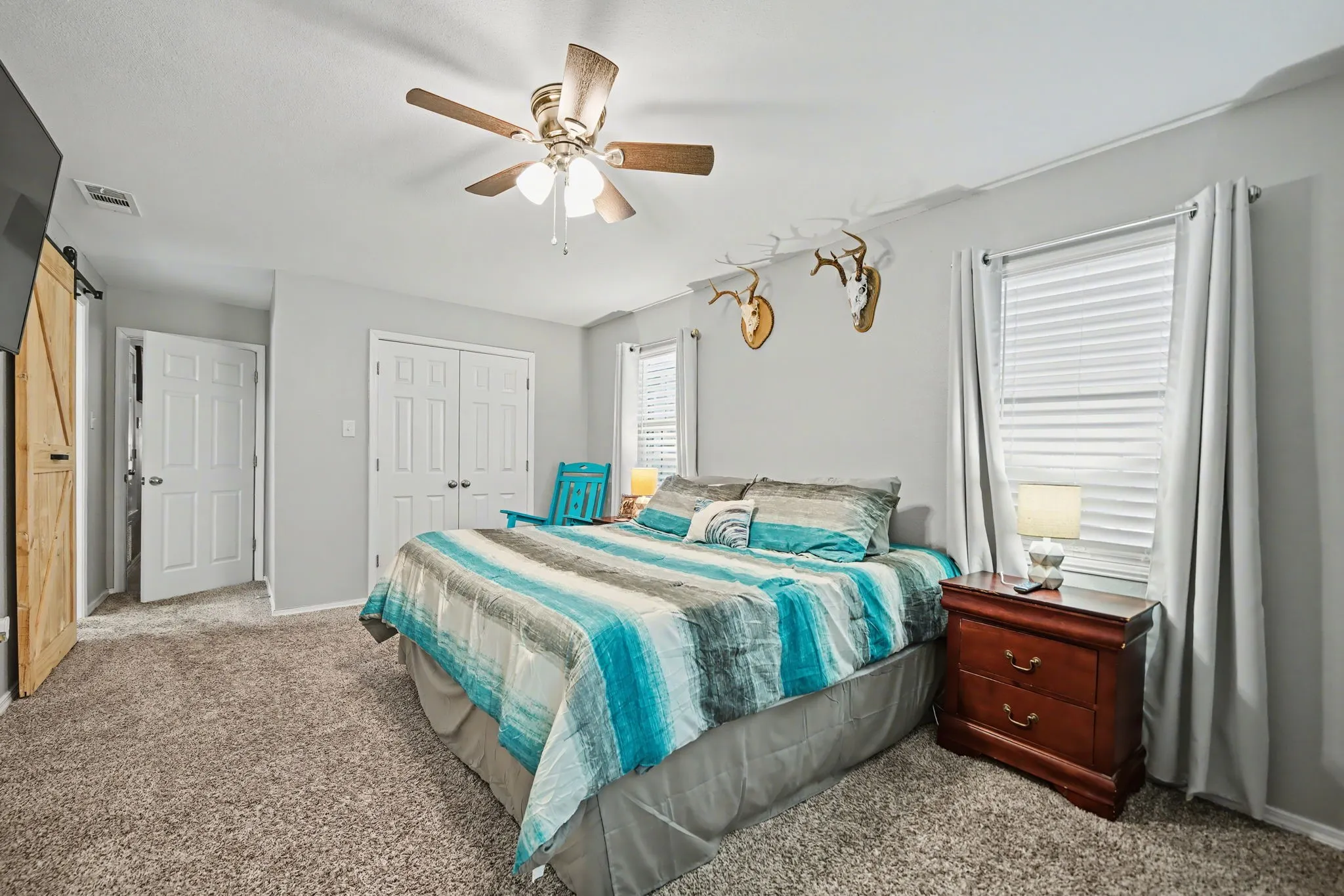 Single Family Residence For Sale in Rains County , 762 Oak Leaf Trail, East Tawakoni, Texas 75472, 2 Bedroom, 2 Bathroom, Garage spaces, 960 Sqft, built in 1971, Price $169,900, mls#21320442, Real Estate Agent in East Tawakoni, Homes For Sale in Rains county, Homes For Sale in East Tawakoni, Realtor in East Tawakoni Texas, Real Estate Brokerage Independent Realty Texas, Luminita Cordes Realtor