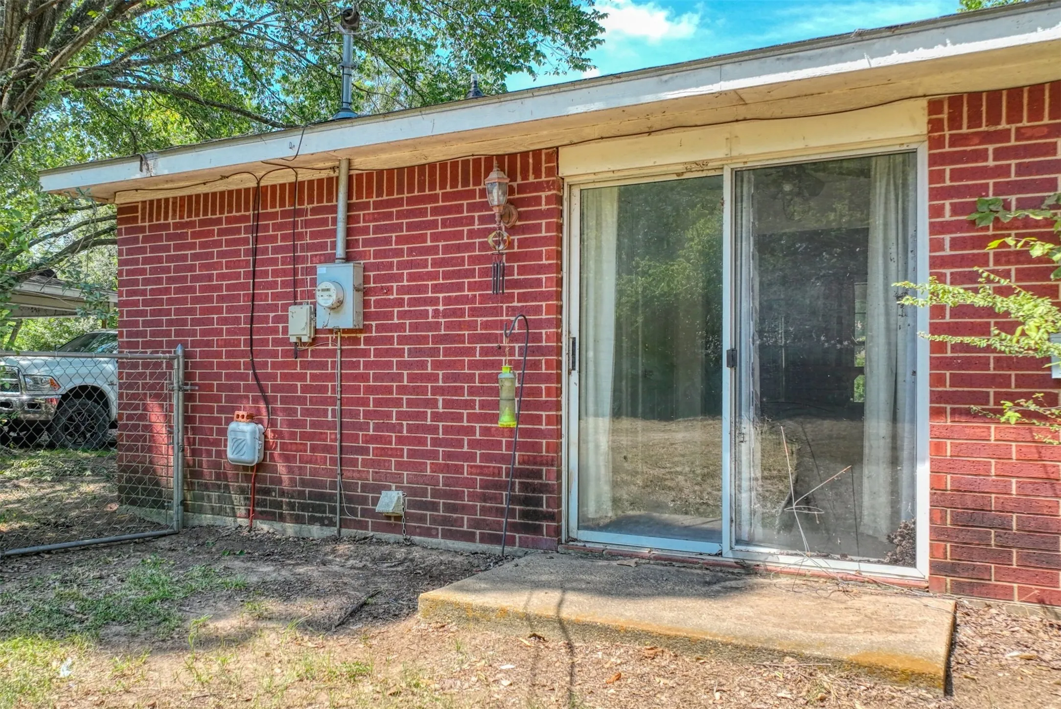 Single Family Residence For Sale in Navarro County , 808 N Wright Avenue, Kerens, Texas 75144, 2 Bedroom, 1 Bathroom, Garage spaces, 927 Sqft, built in 1999, mls#21321482, Real Estate Agent in Kerens, Homes For Sale in Navarro county, Homes For Sale in Kerens, Realtor in Kerens Texas, Real Estate Brokerage Independent Realty Texas, Luminita Cordes Realtor