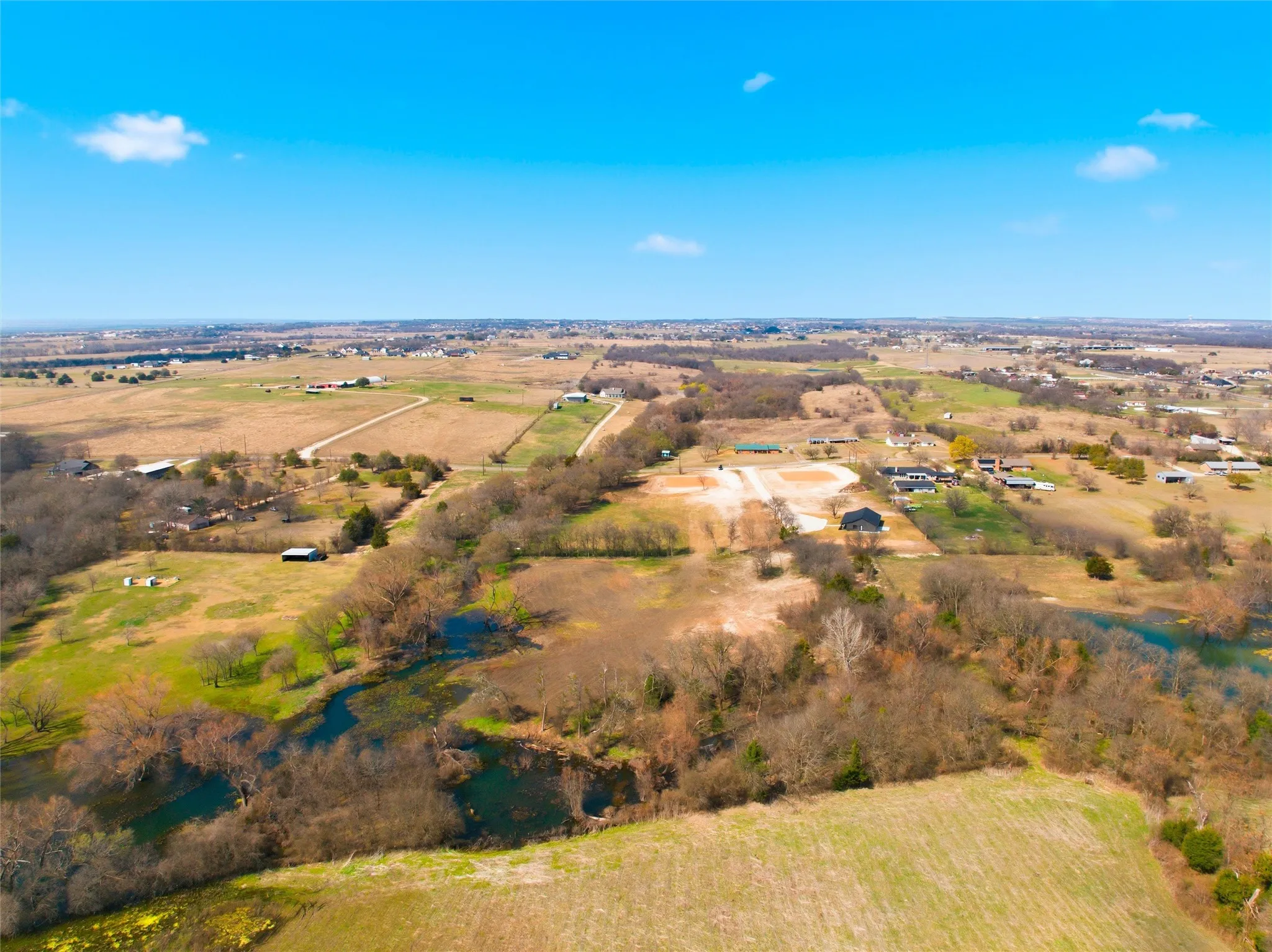 Single Family Residence For Sale in Mc Lennan County , 2303 Pilgrim Lane, Lorena, Texas 76655, 3 Bedroom, 2 Bathroom, Garage spaces, 2,030 Sqft, built in 1995, mls#21319987, Real Estate Agent in Lorena, Homes For Sale in Mc Lennan county, Homes For Sale in Lorena, Realtor in Lorena Texas, Real Estate Brokerage Independent Realty Texas, Luminita Cordes Realtor