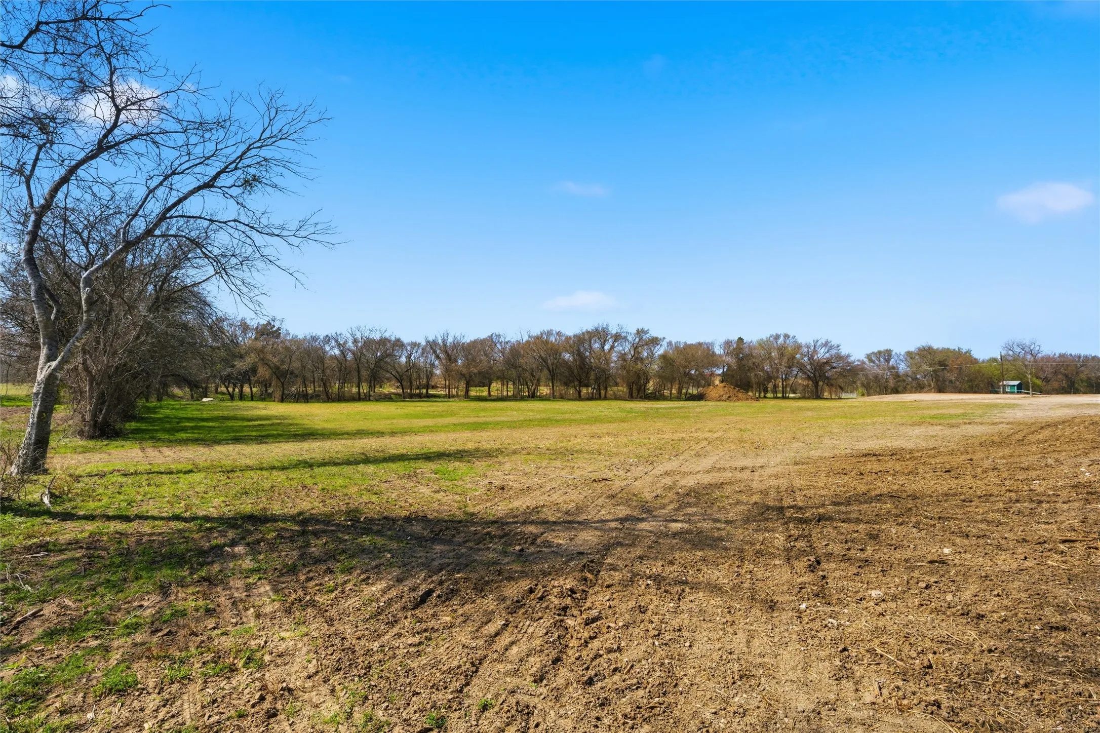 Single Family Residence For Sale in Mc Lennan County , 2303 Pilgrim Lane, Lorena, Texas 76655, 3 Bedroom, 2 Bathroom, Garage spaces, 2,030 Sqft, built in 1995, mls#21319987, Real Estate Agent in Lorena, Homes For Sale in Mc Lennan county, Homes For Sale in Lorena, Realtor in Lorena Texas, Real Estate Brokerage Independent Realty Texas, Luminita Cordes Realtor