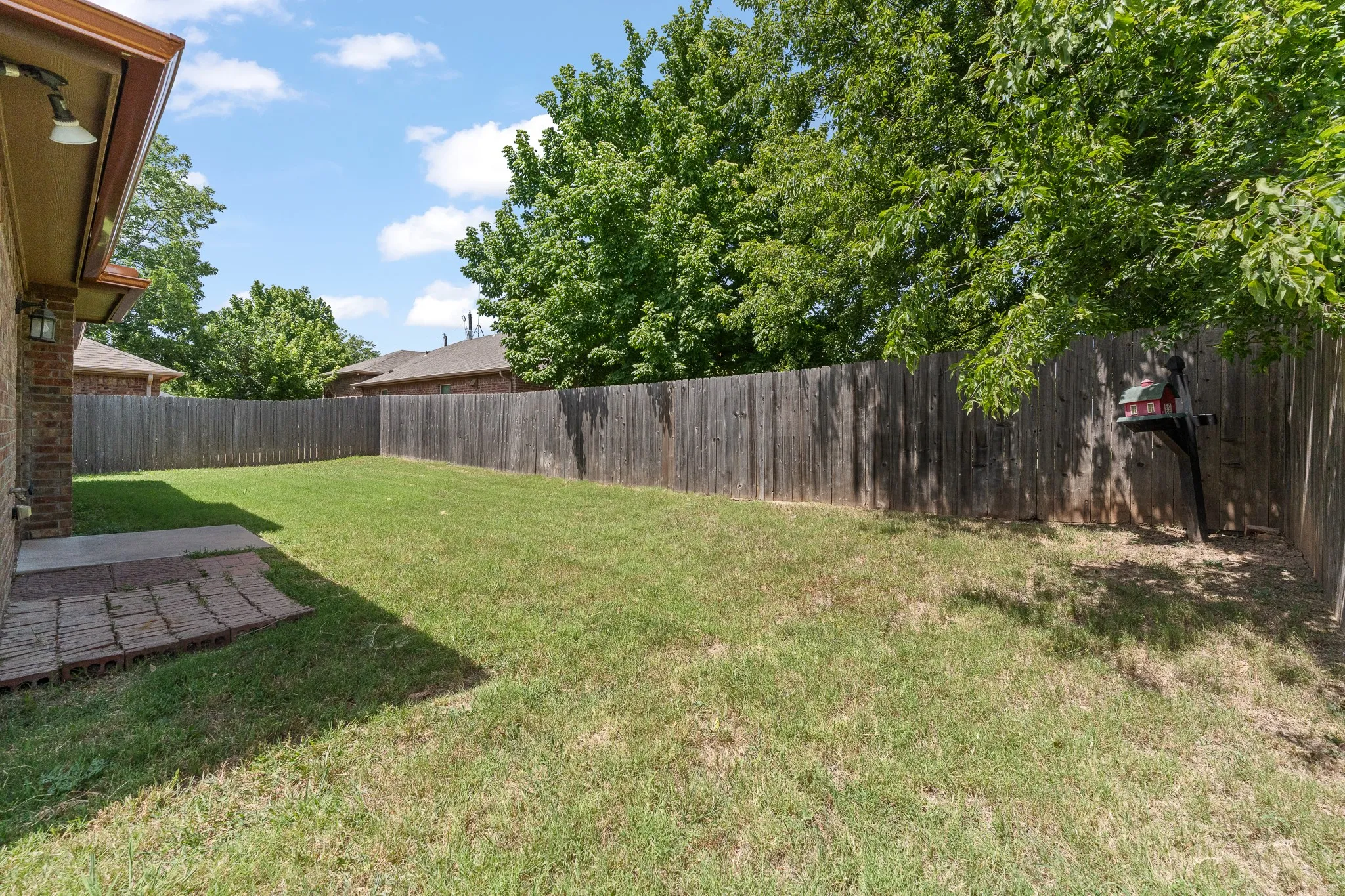 Single Family Residence For Sale in Johnson County , 417 Nelson Street, Godley, Texas 76044, 4 Bedroom, 2 Bathroom, 2 Garage spaces, 1,699 Sqft, built in 2016, mls#21321101, Real Estate Agent in Godley, Homes For Sale in Johnson county, Homes For Sale in Godley, Realtor in Godley Texas, Real Estate Brokerage Independent Realty Texas, Luminita Cordes Realtor