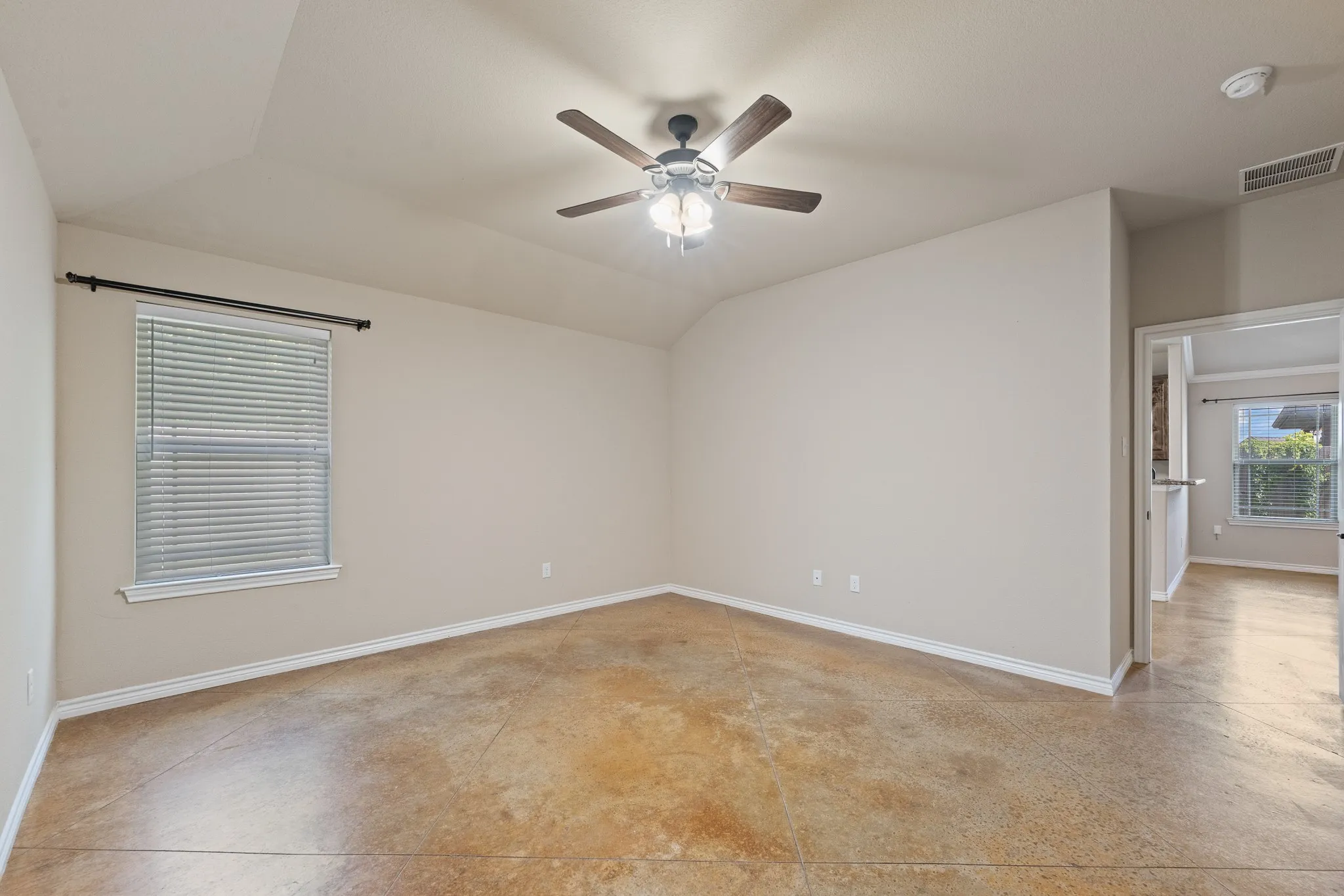 Single Family Residence For Sale in Johnson County , 417 Nelson Street, Godley, Texas 76044, 4 Bedroom, 2 Bathroom, 2 Garage spaces, 1,699 Sqft, built in 2016, mls#21321101, Real Estate Agent in Godley, Homes For Sale in Johnson county, Homes For Sale in Godley, Realtor in Godley Texas, Real Estate Brokerage Independent Realty Texas, Luminita Cordes Realtor