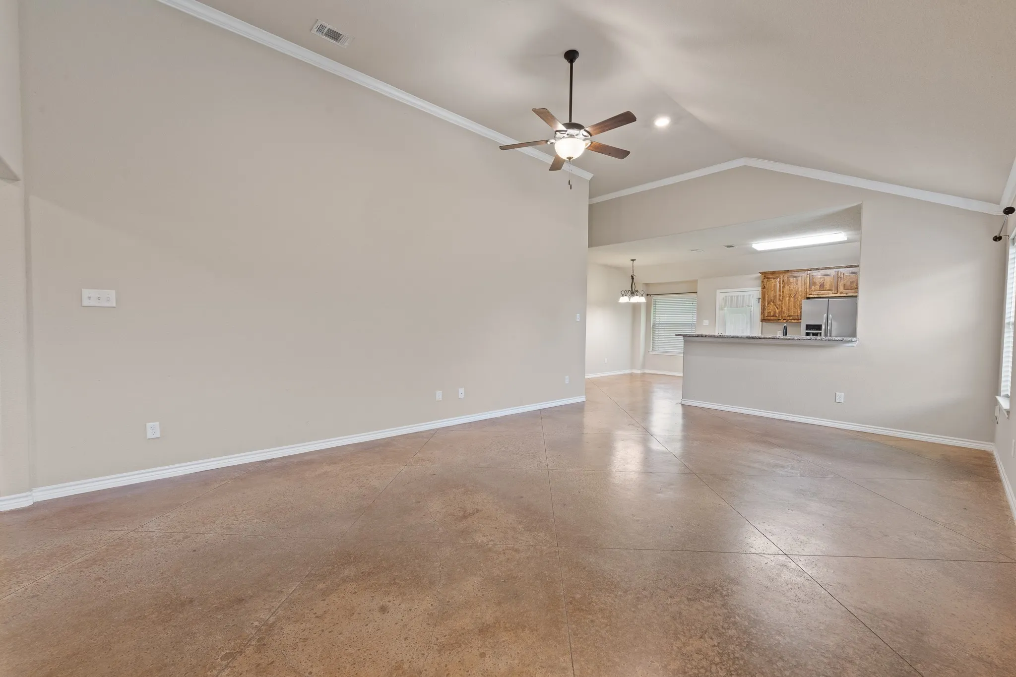 Single Family Residence For Sale in Johnson County , 417 Nelson Street, Godley, Texas 76044, 4 Bedroom, 2 Bathroom, 2 Garage spaces, 1,699 Sqft, built in 2016, mls#21321101, Real Estate Agent in Godley, Homes For Sale in Johnson county, Homes For Sale in Godley, Realtor in Godley Texas, Real Estate Brokerage Independent Realty Texas, Luminita Cordes Realtor