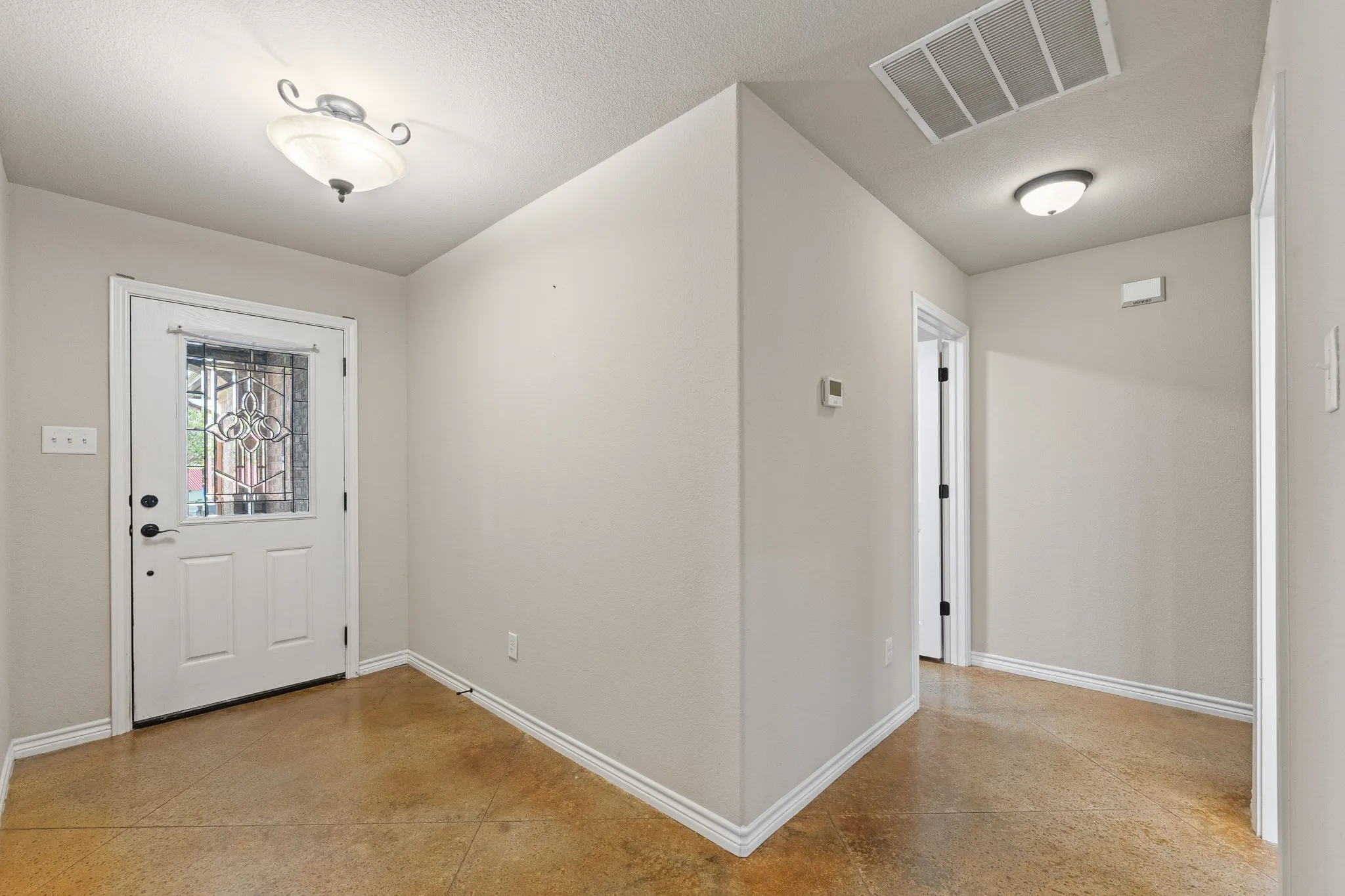 Single Family Residence For Sale in Johnson County , 417 Nelson Street, Godley, Texas 76044, 4 Bedroom, 2 Bathroom, 2 Garage spaces, 1,699 Sqft, built in 2016, mls#21321101, Real Estate Agent in Godley, Homes For Sale in Johnson county, Homes For Sale in Godley, Realtor in Godley Texas, Real Estate Brokerage Independent Realty Texas, Luminita Cordes Realtor