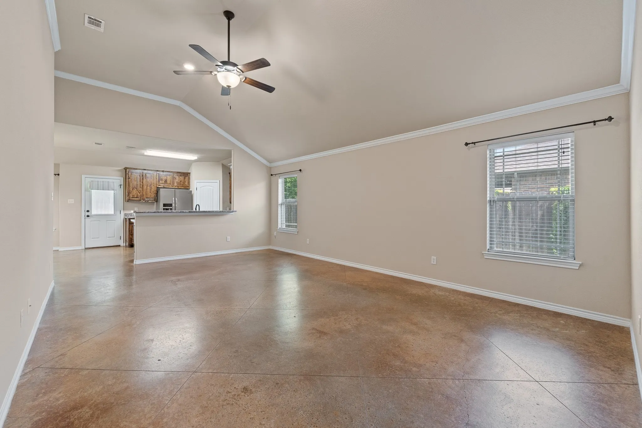 Single Family Residence For Sale in Johnson County , 417 Nelson Street, Godley, Texas 76044, 4 Bedroom, 2 Bathroom, 2 Garage spaces, 1,699 Sqft, built in 2016, mls#21321101, Real Estate Agent in Godley, Homes For Sale in Johnson county, Homes For Sale in Godley, Realtor in Godley Texas, Real Estate Brokerage Independent Realty Texas, Luminita Cordes Realtor