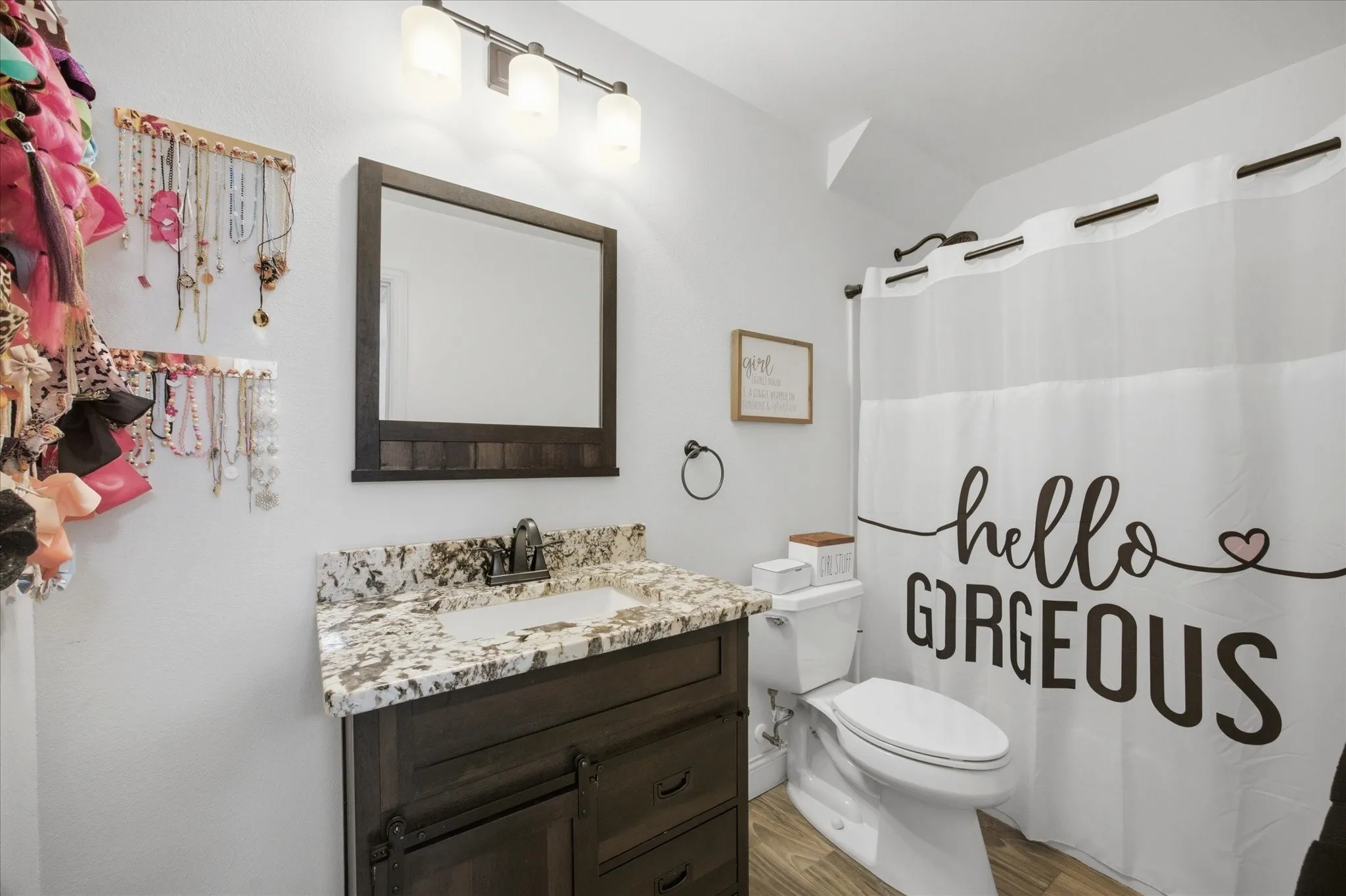 Single Family Residence For Sale in Hunt County , 2301 county road 1112, Farmersville, Texas 75442, 3 Bedroom, 2 Bathroom, Garage spaces, 1,908 Sqft, built in 2018, mls#21321495, Real Estate Agent in Farmersville, Homes For Sale in Hunt county, Homes For Sale in Farmersville, Realtor in Farmersville Texas, Real Estate Brokerage Independent Realty Texas, Luminita Cordes Realtor
