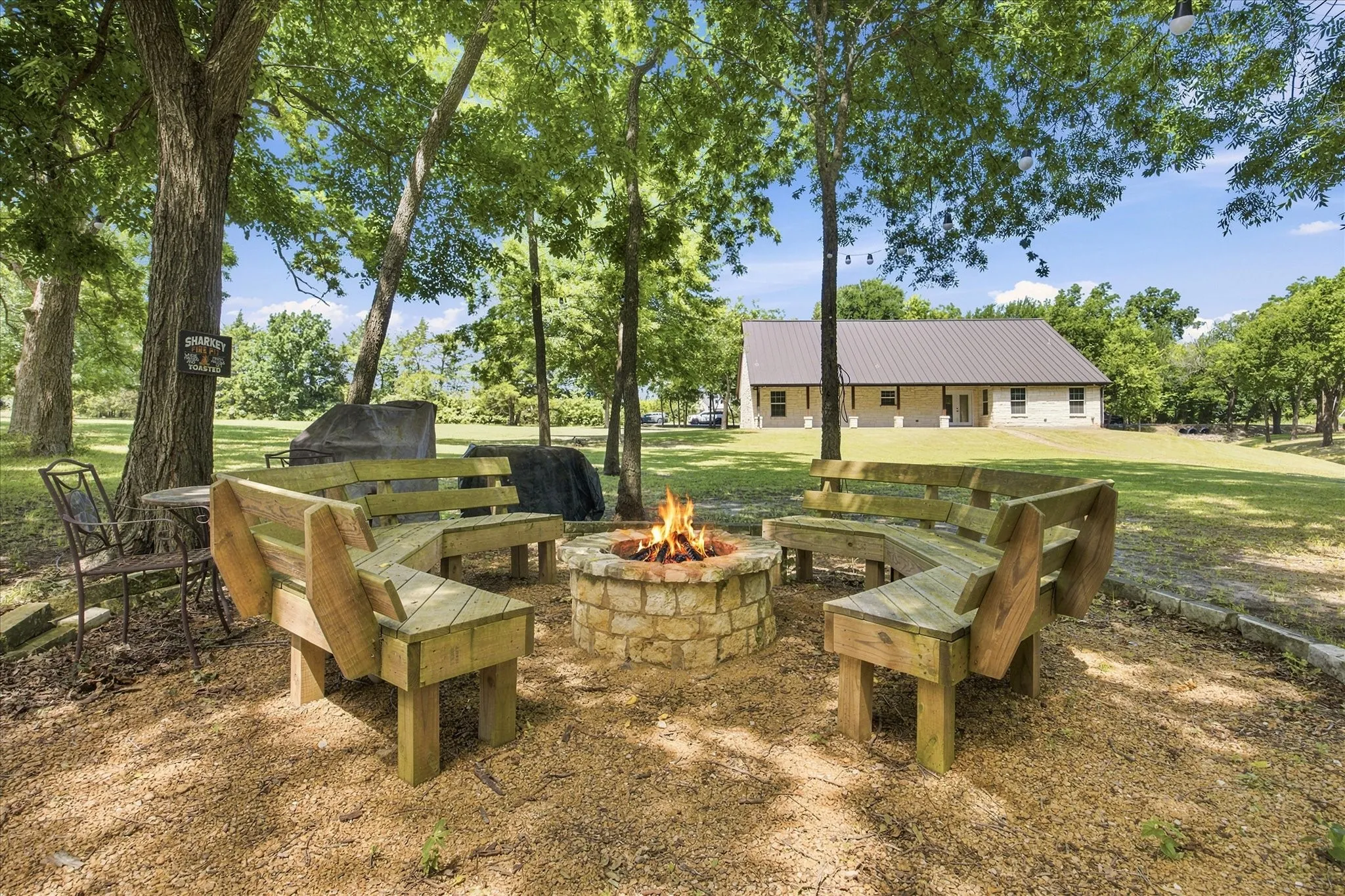 Single Family Residence For Sale in Hunt County , 2301 county road 1112, Farmersville, Texas 75442, 3 Bedroom, 2 Bathroom, Garage spaces, 1,908 Sqft, built in 2018, mls#21321495, Real Estate Agent in Farmersville, Homes For Sale in Hunt county, Homes For Sale in Farmersville, Realtor in Farmersville Texas, Real Estate Brokerage Independent Realty Texas, Luminita Cordes Realtor