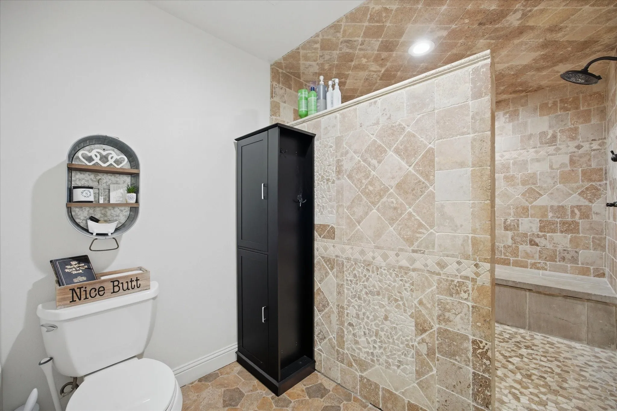 Single Family Residence For Sale in Hunt County , 2301 county road 1112, Farmersville, Texas 75442, 3 Bedroom, 2 Bathroom, Garage spaces, 1,908 Sqft, built in 2018, mls#21321495, Real Estate Agent in Farmersville, Homes For Sale in Hunt county, Homes For Sale in Farmersville, Realtor in Farmersville Texas, Real Estate Brokerage Independent Realty Texas, Luminita Cordes Realtor