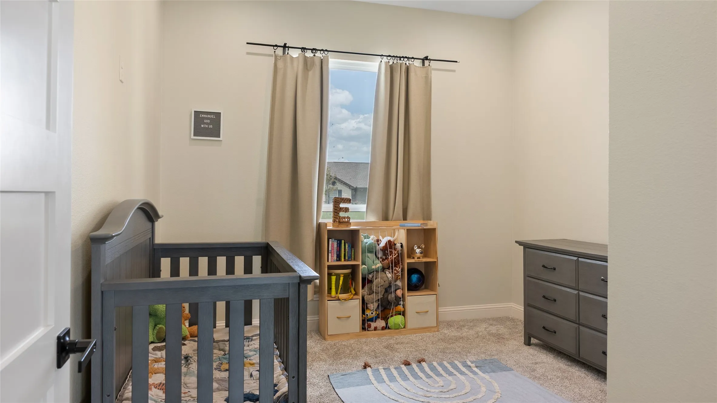 Single Family Residence For Sale in Johnson County , 8224 Harvest Drive, Grandview, Texas 76050, 6 Bedroom, 4 Bathroom, 2 Garage spaces, 3,184 Sqft, built in 2022, mls#21319145, Real Estate Agent in Grandview, Homes For Sale in Johnson county, Homes For Sale in Grandview, Realtor in Grandview Texas, Real Estate Brokerage Independent Realty Texas, Luminita Cordes Realtor