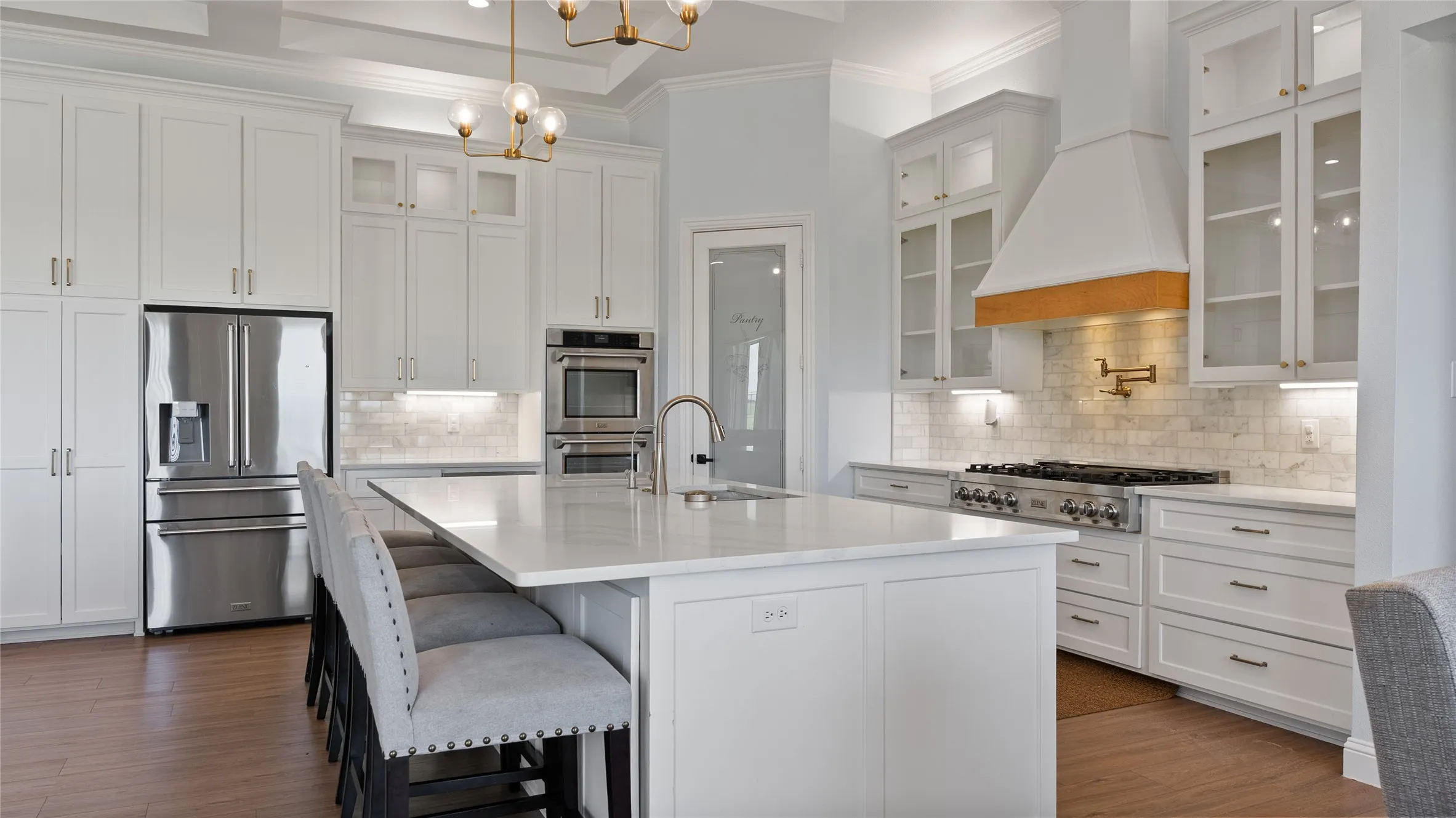 Single Family Residence For Sale in Johnson County , 8224 Harvest Drive, Grandview, Texas 76050, 6 Bedroom, 4 Bathroom, 2 Garage spaces, 3,184 Sqft, built in 2022, mls#21319145, Real Estate Agent in Grandview, Homes For Sale in Johnson county, Homes For Sale in Grandview, Realtor in Grandview Texas, Real Estate Brokerage Independent Realty Texas, Luminita Cordes Realtor