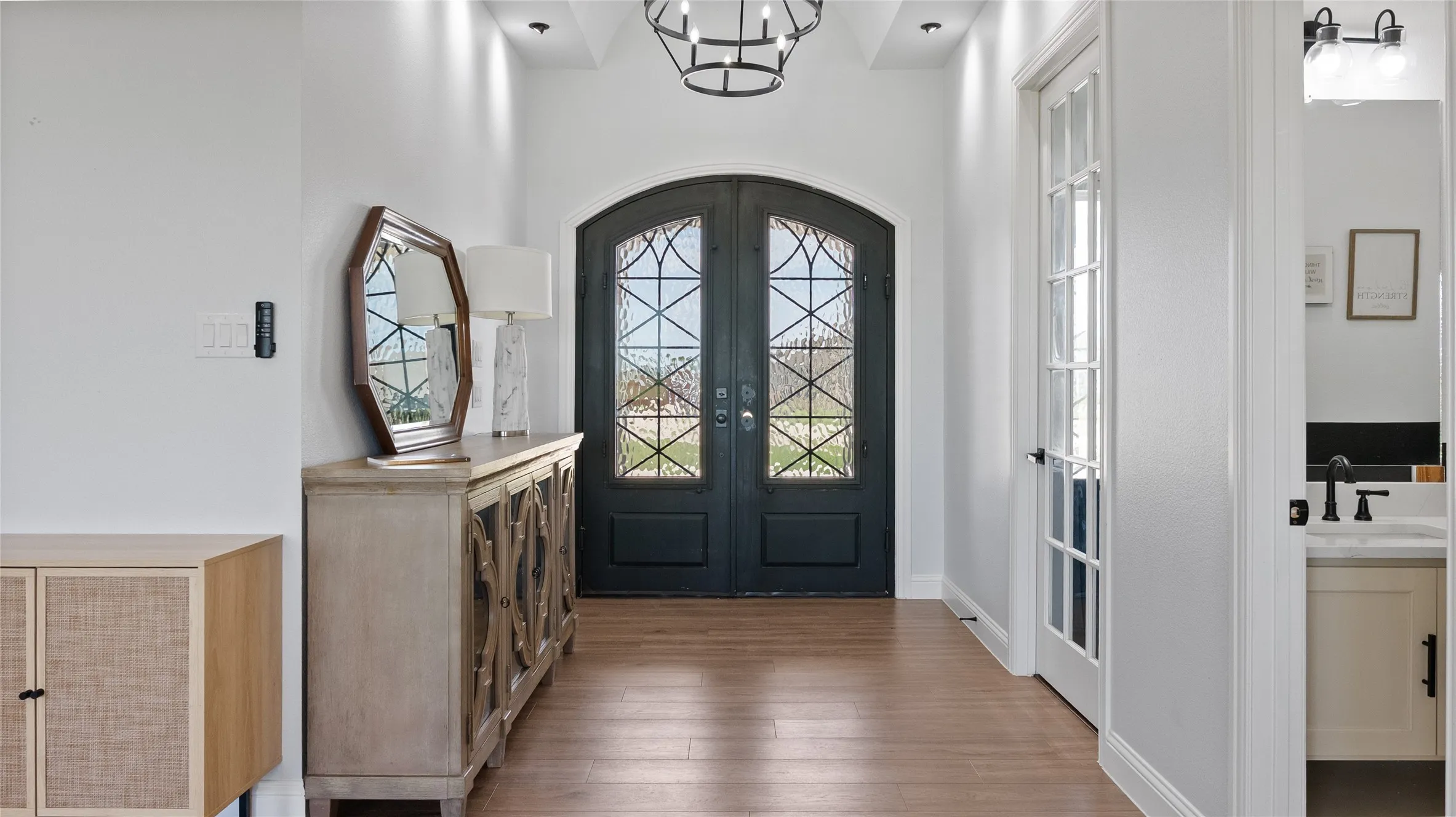 Single Family Residence For Sale in Johnson County , 8224 Harvest Drive, Grandview, Texas 76050, 6 Bedroom, 4 Bathroom, 2 Garage spaces, 3,184 Sqft, built in 2022, mls#21319145, Real Estate Agent in Grandview, Homes For Sale in Johnson county, Homes For Sale in Grandview, Realtor in Grandview Texas, Real Estate Brokerage Independent Realty Texas, Luminita Cordes Realtor