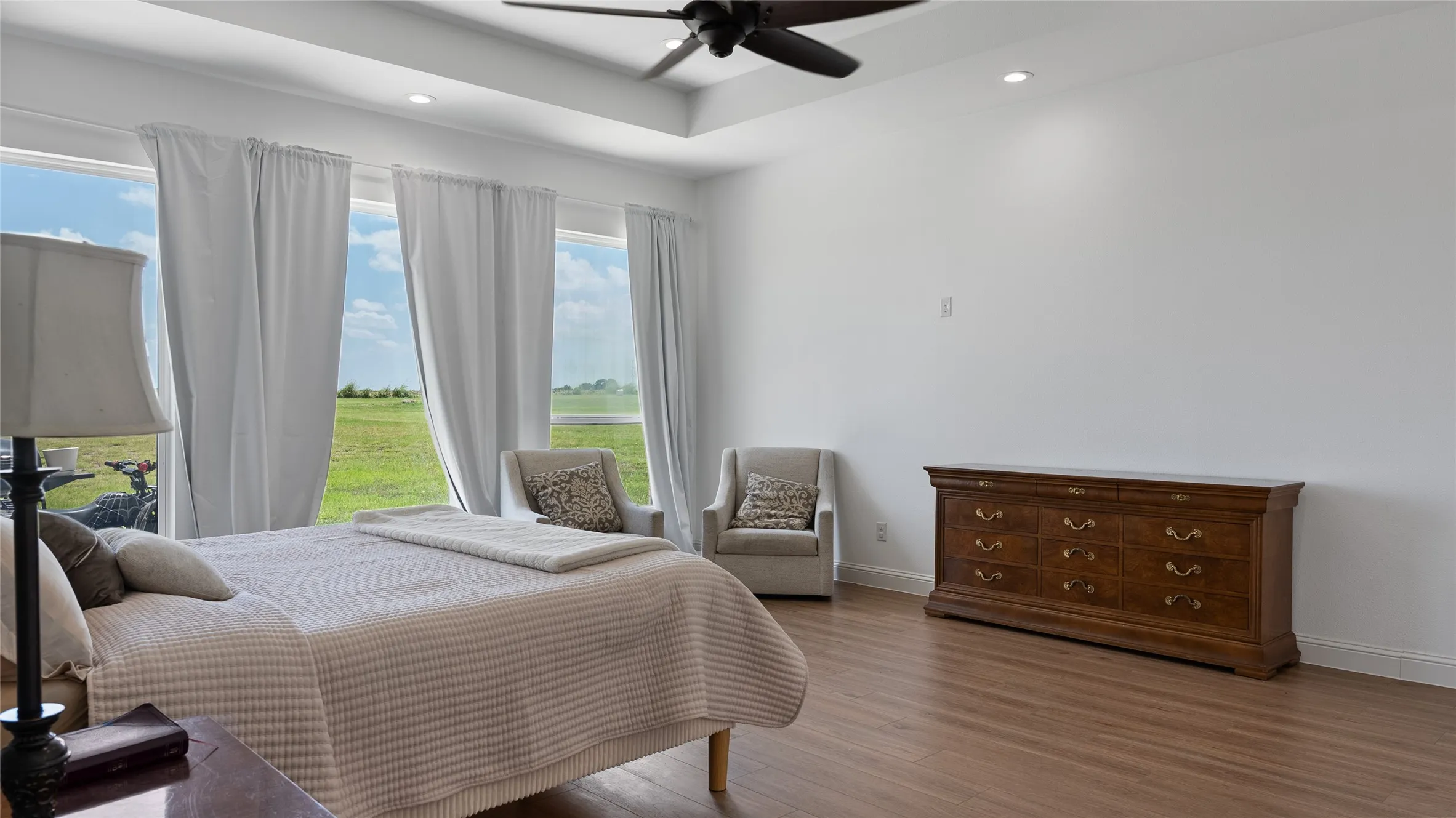 Single Family Residence For Sale in Johnson County , 8224 Harvest Drive, Grandview, Texas 76050, 6 Bedroom, 4 Bathroom, 2 Garage spaces, 3,184 Sqft, built in 2022, mls#21319145, Real Estate Agent in Grandview, Homes For Sale in Johnson county, Homes For Sale in Grandview, Realtor in Grandview Texas, Real Estate Brokerage Independent Realty Texas, Luminita Cordes Realtor
