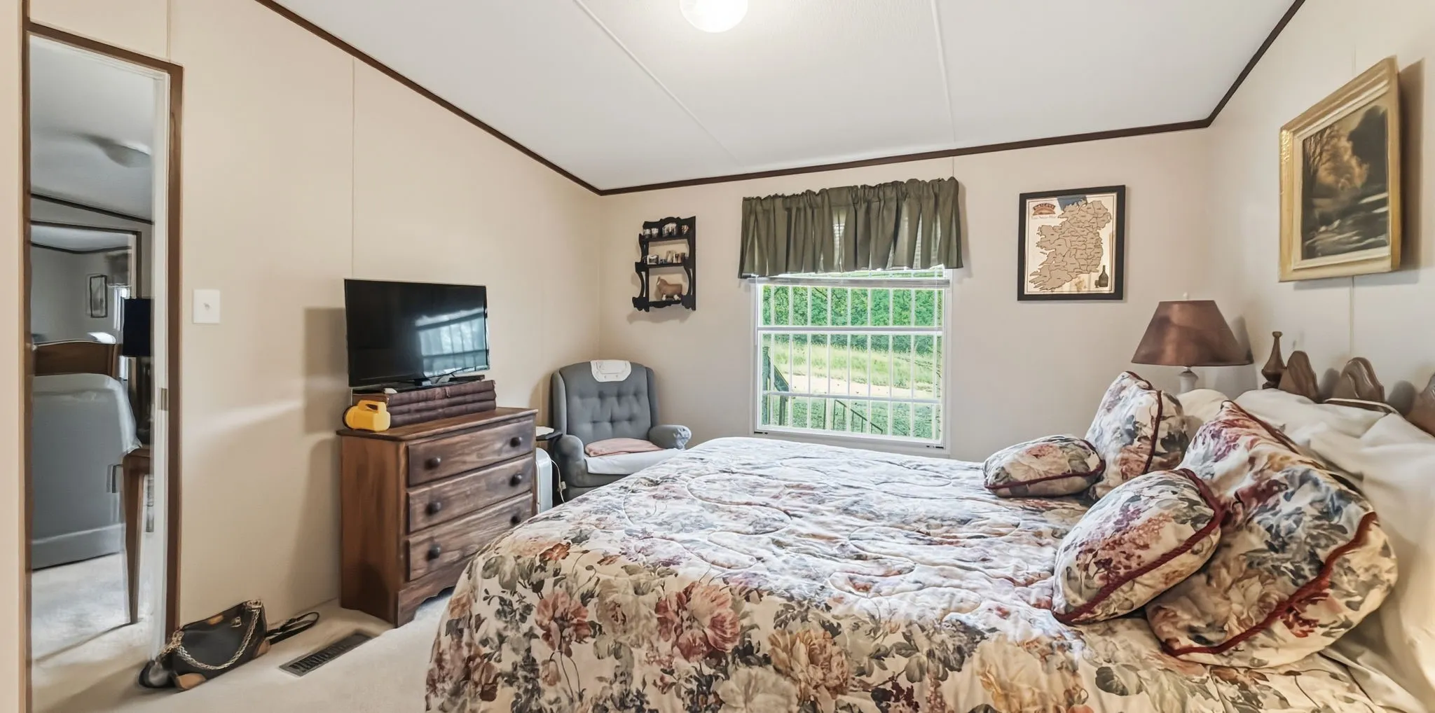 Manufactured Home For Sale in Grayson County , 945 Lake Road, Gordonville, Texas 76245, 2 Bedroom, 2 Bathroom, Garage spaces, 920 Sqft, built in 2010, mls#21321503, Real Estate Agent in Gordonville, Homes For Sale in Grayson county, Homes For Sale in Gordonville, Realtor in Gordonville Texas, Real Estate Brokerage Independent Realty Texas, Luminita Cordes Realtor
