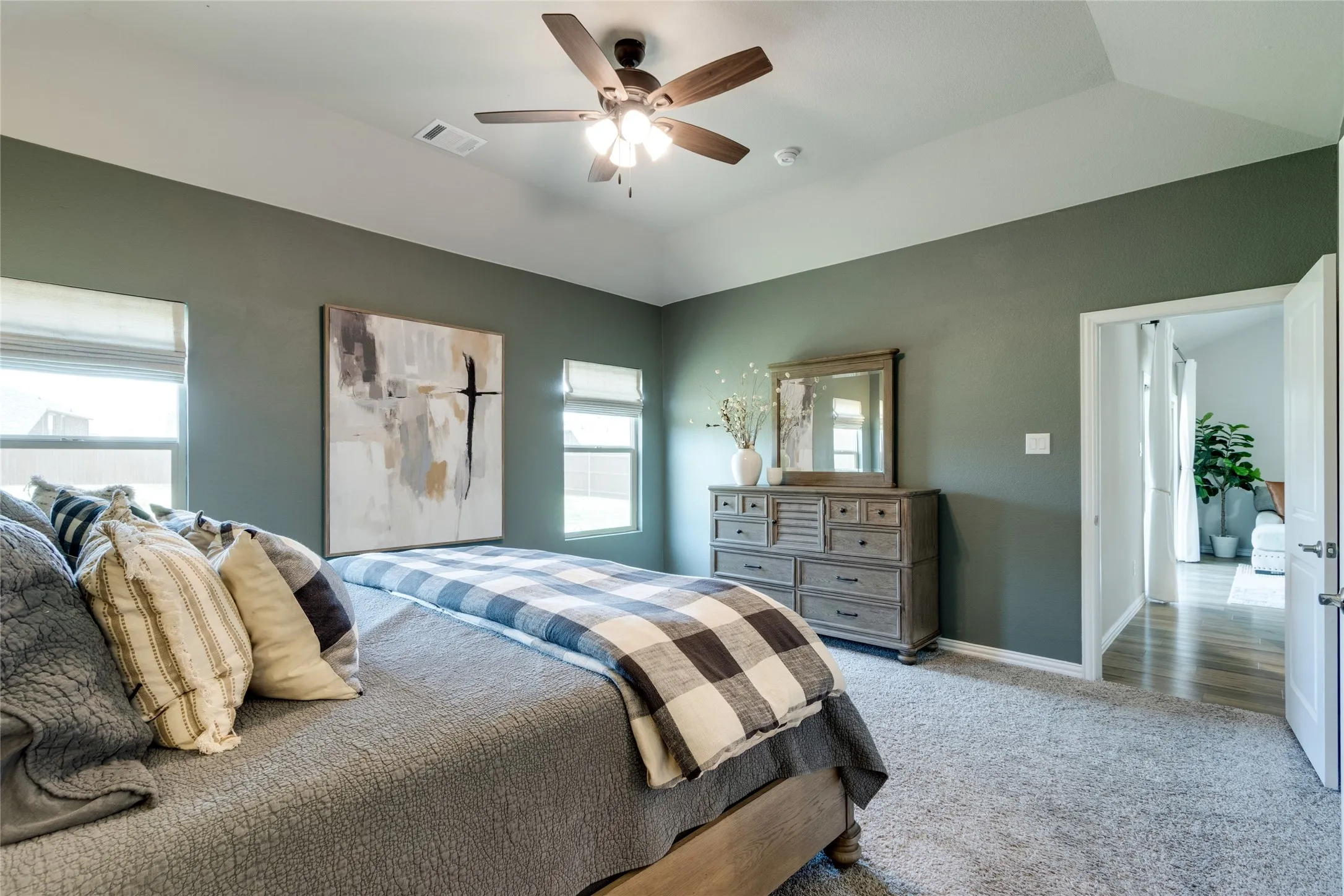 Single Family Residence For Sale in Tarrant County , 2120 Draco Drive, Haslet, Texas 76052, 4 Bedroom, 4 Bathroom, 2 Garage spaces, 3,052 Sqft, built in 2022, mls#21315790, Real Estate Agent in Haslet, Homes For Sale in Tarrant county, Homes For Sale in Haslet, Realtor in Haslet Texas, Real Estate Brokerage Independent Realty Texas, Luminita Cordes Realtor