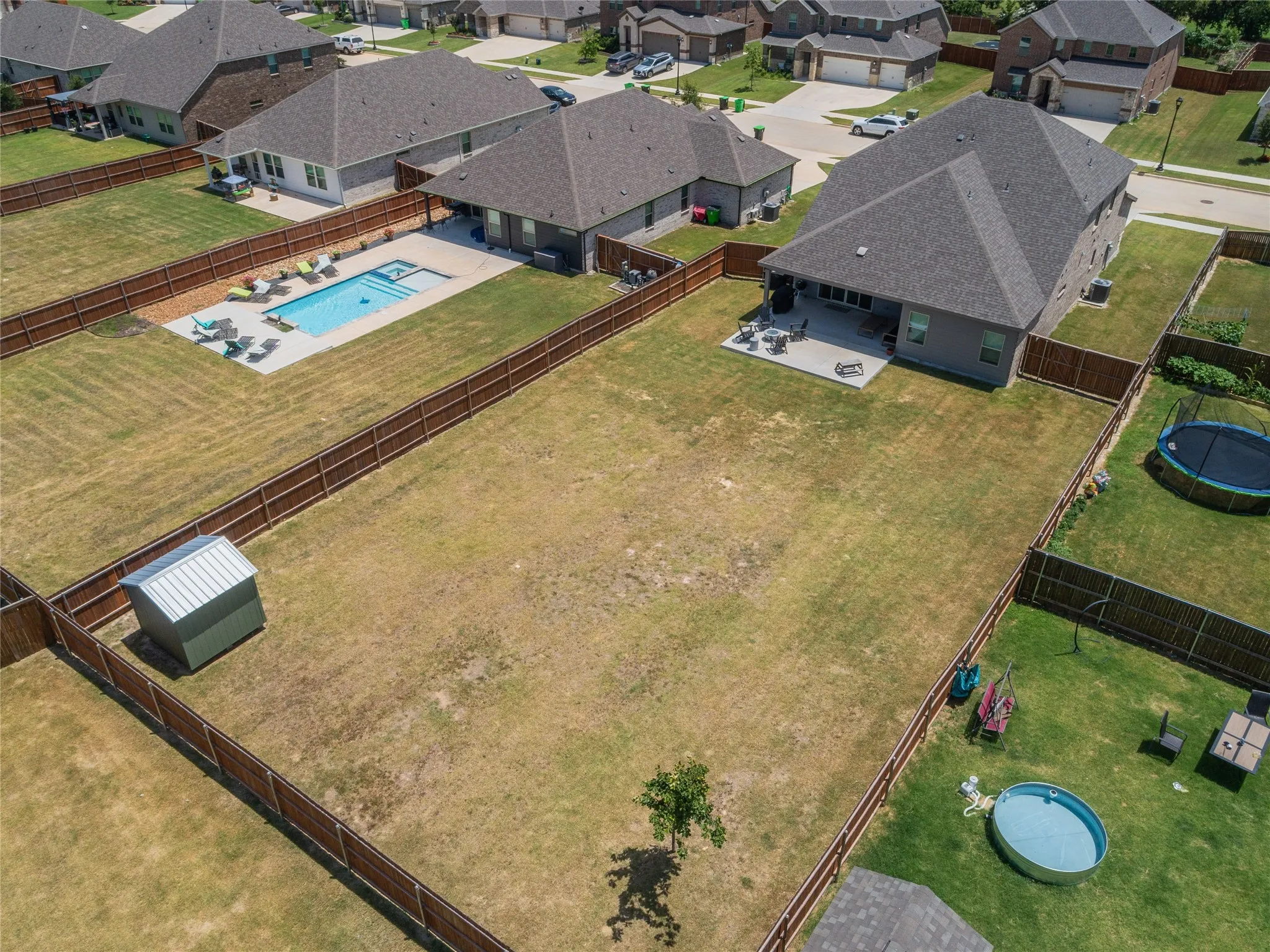 Single Family Residence For Sale in Tarrant County , 2120 Draco Drive, Haslet, Texas 76052, 4 Bedroom, 4 Bathroom, 2 Garage spaces, 3,052 Sqft, built in 2022, mls#21315790, Real Estate Agent in Haslet, Homes For Sale in Tarrant county, Homes For Sale in Haslet, Realtor in Haslet Texas, Real Estate Brokerage Independent Realty Texas, Luminita Cordes Realtor