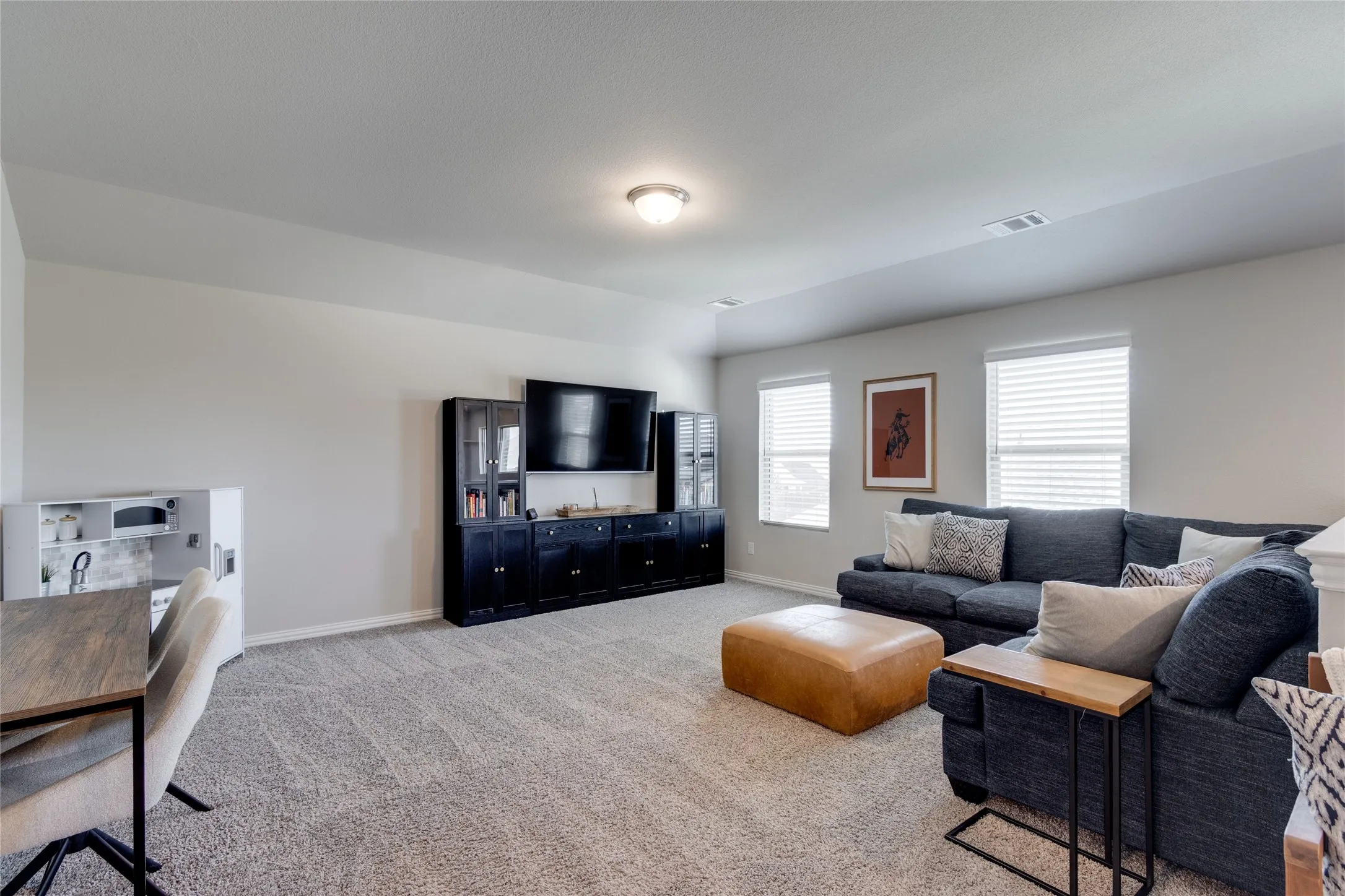 Single Family Residence For Sale in Tarrant County , 2120 Draco Drive, Haslet, Texas 76052, 4 Bedroom, 4 Bathroom, 2 Garage spaces, 3,052 Sqft, built in 2022, mls#21315790, Real Estate Agent in Haslet, Homes For Sale in Tarrant county, Homes For Sale in Haslet, Realtor in Haslet Texas, Real Estate Brokerage Independent Realty Texas, Luminita Cordes Realtor