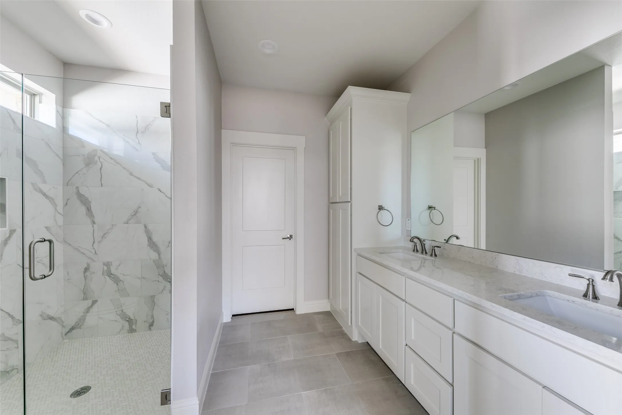 Single Family Residence For Sale in Rockwall County , 622 Community Lane, Rockwall, Texas 75087, 3 Bedroom, 3 Bathroom, 2 Garage spaces, 1,880 Sqft, built in 2024, mls#21314695, Real Estate Agent in Rockwall, Homes For Sale in Rockwall county, Homes For Sale in Rockwall, Realtor in Rockwall Texas, Real Estate Brokerage Independent Realty Texas, Luminita Cordes Realtor