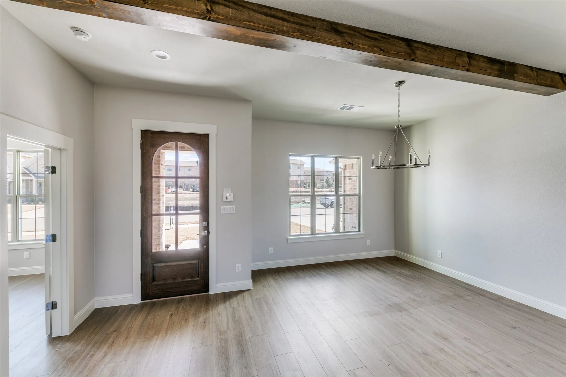 Single Family Residence For Sale in Rockwall County , 622 Community Lane, Rockwall, Texas 75087, 3 Bedroom, 3 Bathroom, 2 Garage spaces, 1,880 Sqft, built in 2024, mls#21314695, Real Estate Agent in Rockwall, Homes For Sale in Rockwall county, Homes For Sale in Rockwall, Realtor in Rockwall Texas, Real Estate Brokerage Independent Realty Texas, Luminita Cordes Realtor