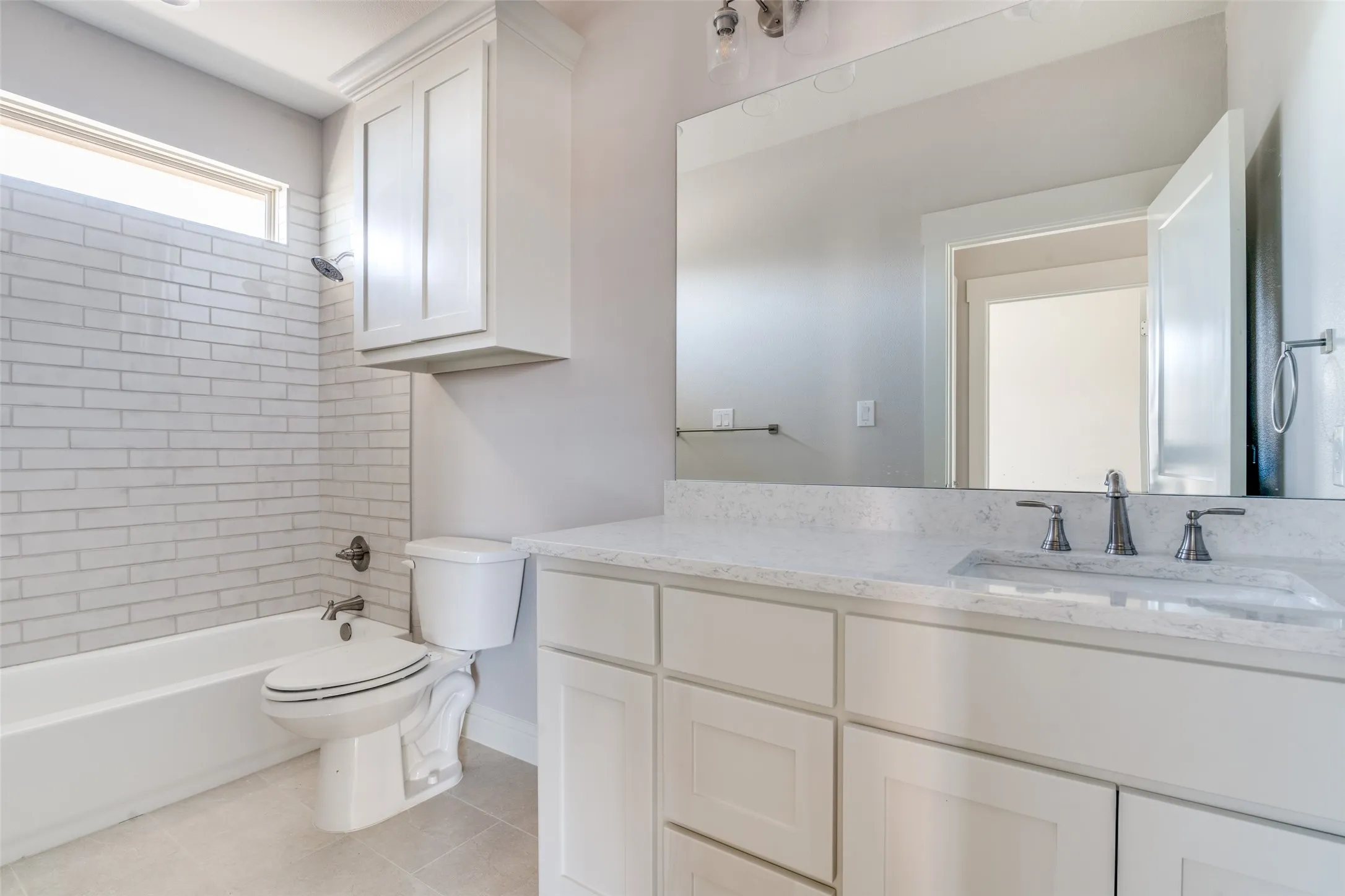 Single Family Residence For Sale in Rockwall County , 610 Jubilee Street, Rockwall, Texas 75087, 3 Bedroom, 3 Bathroom, 2 Garage spaces, 1,949 Sqft, built in 2024, mls#21314694, Real Estate Agent in Rockwall, Homes For Sale in Rockwall county, Homes For Sale in Rockwall, Realtor in Rockwall Texas, Real Estate Brokerage Independent Realty Texas, Luminita Cordes Realtor