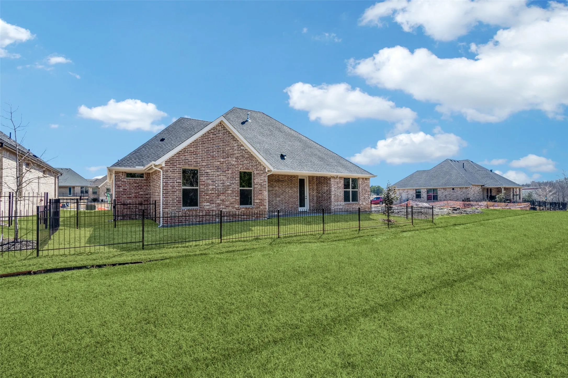 Single Family Residence For Sale in Rockwall County , 610 Jubilee Street, Rockwall, Texas 75087, 3 Bedroom, 3 Bathroom, 2 Garage spaces, 1,949 Sqft, built in 2024, mls#21314694, Real Estate Agent in Rockwall, Homes For Sale in Rockwall county, Homes For Sale in Rockwall, Realtor in Rockwall Texas, Real Estate Brokerage Independent Realty Texas, Luminita Cordes Realtor