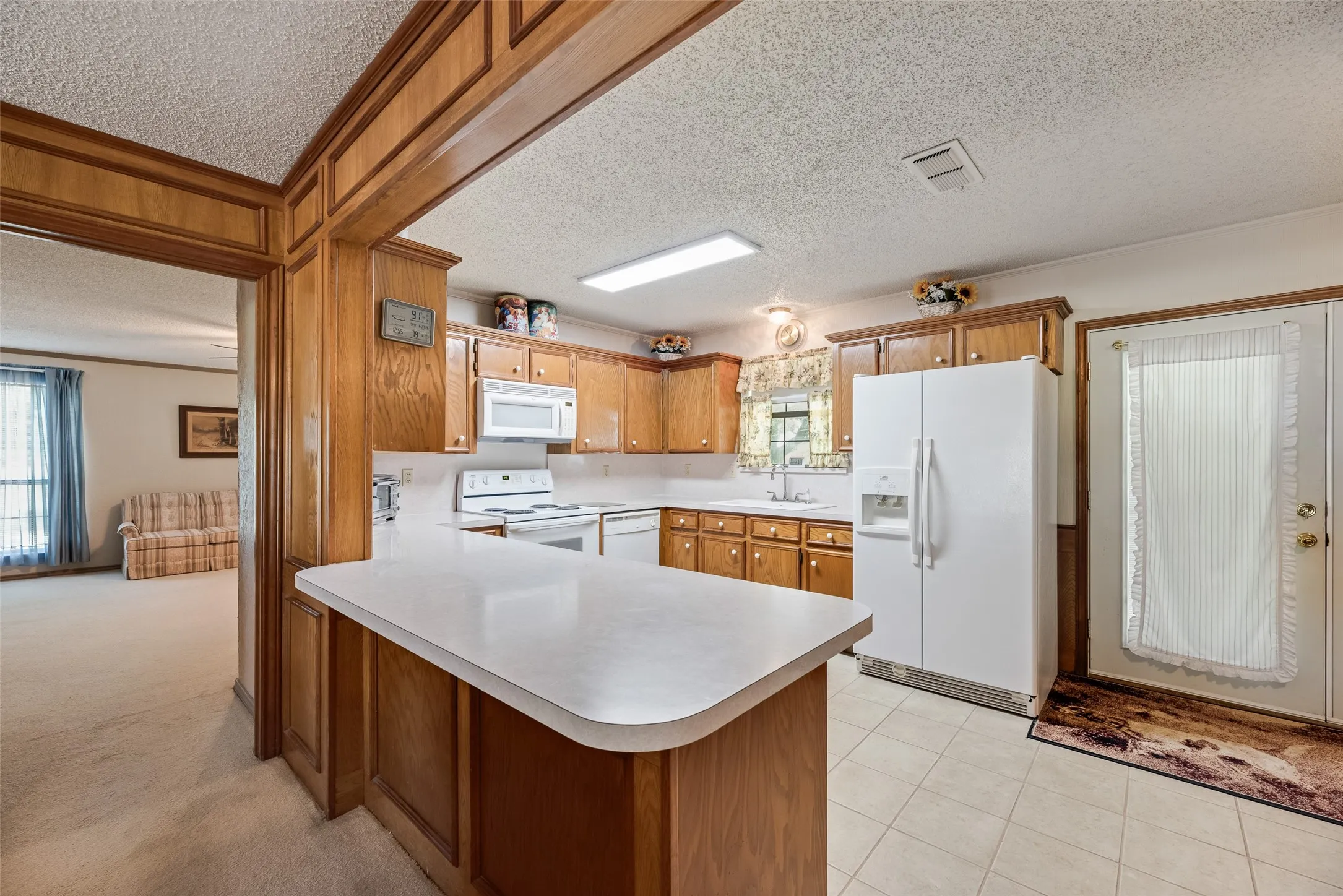 Single Family Residence For Sale in Kaufman County , 8991 County Road 156, Kaufman, Texas 75142, 3 Bedroom, 2 Bathroom, Garage spaces, 1,674 Sqft, built in 1989, mls#21320372, Real Estate Agent in Kaufman, Homes For Sale in Kaufman county, Homes For Sale in Kaufman, Realtor in Kaufman Texas, Real Estate Brokerage Independent Realty Texas, Luminita Cordes Realtor