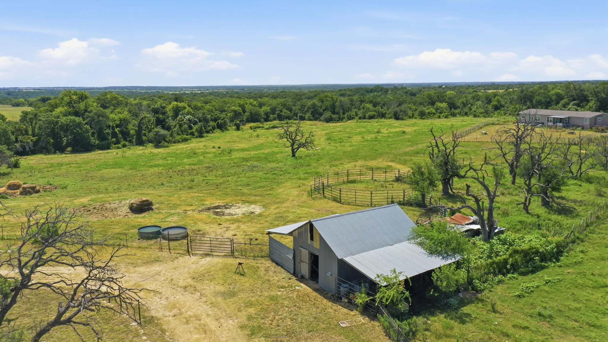 Farm For Sale in Erath County , 3624 County Road 398, Stephenville, Texas 76401, 4 Bedroom, 2 Bathroom, 2 Garage spaces, 2,040 Sqft, built in 1999, mls#21321095, Real Estate Agent in Stephenville, Homes For Sale in Erath county, Homes For Sale in Stephenville, Realtor in Stephenville Texas, Real Estate Brokerage Independent Realty Texas, Luminita Cordes Realtor