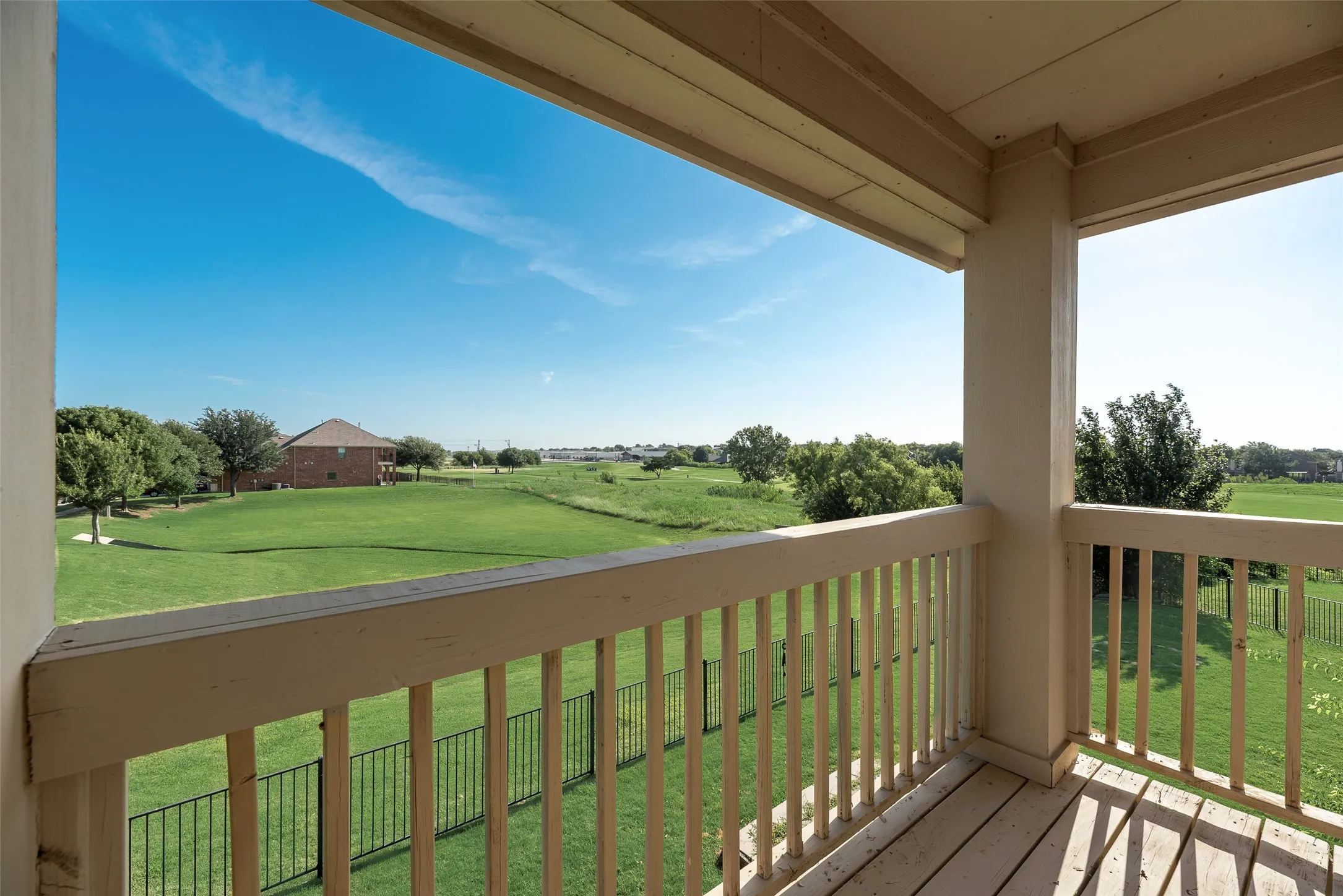Single Family Residence For Rent in Collin County , 9600 Mystic Dune Drive, Mc Kinney, Texas 75070, 5 Bedrooms, 4 Bathrooms, 2 Garage spaces, 3,081 Sqft, built in 2009, Price $3,495, mls#21321514, Real Estate Agent in Mc Kinney, Homes For Rent in Collin county, Homes For Rent in Mc Kinney, Realtor in Mc Kinney Texas, Real Estate Brokerage Independent Realty Texas, Luminita Cordes Realtor