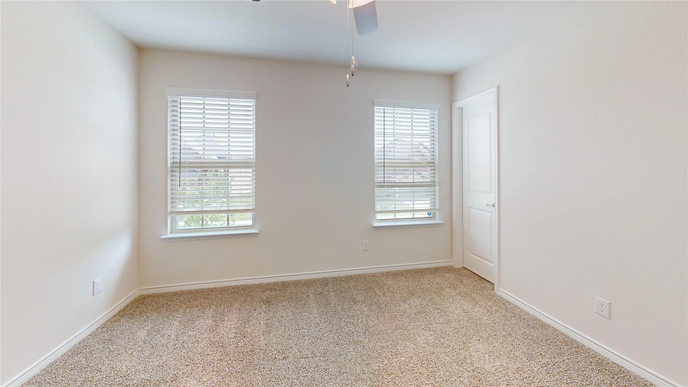 Single Family Residence For Rent in Collin County , 612 Liliana Lane, Anna, Texas 75409, 4 Bedroom, 4 Bathroom, 2 Garage spaces, 2,554 Sqft, built in 2022, mls#21321516, Real Estate Agent in Anna, Homes For Rent in Collin county, Homes For Rent in Anna, Realtor in Anna Texas, Real Estate Brokerage Independent Realty Texas, Luminita Cordes Realtor