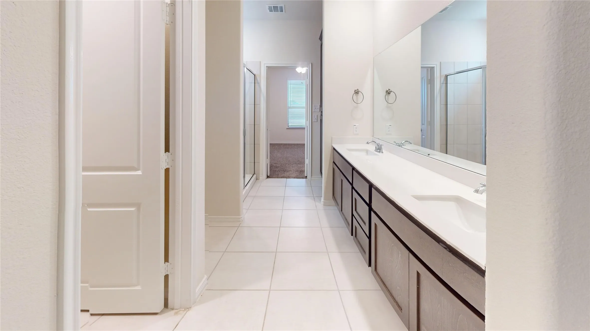 Single Family Residence For Rent in Collin County , 612 Liliana Lane, Anna, Texas 75409, 4 Bedroom, 4 Bathroom, 2 Garage spaces, 2,554 Sqft, built in 2022, mls#21321516, Real Estate Agent in Anna, Homes For Rent in Collin county, Homes For Rent in Anna, Realtor in Anna Texas, Real Estate Brokerage Independent Realty Texas, Luminita Cordes Realtor