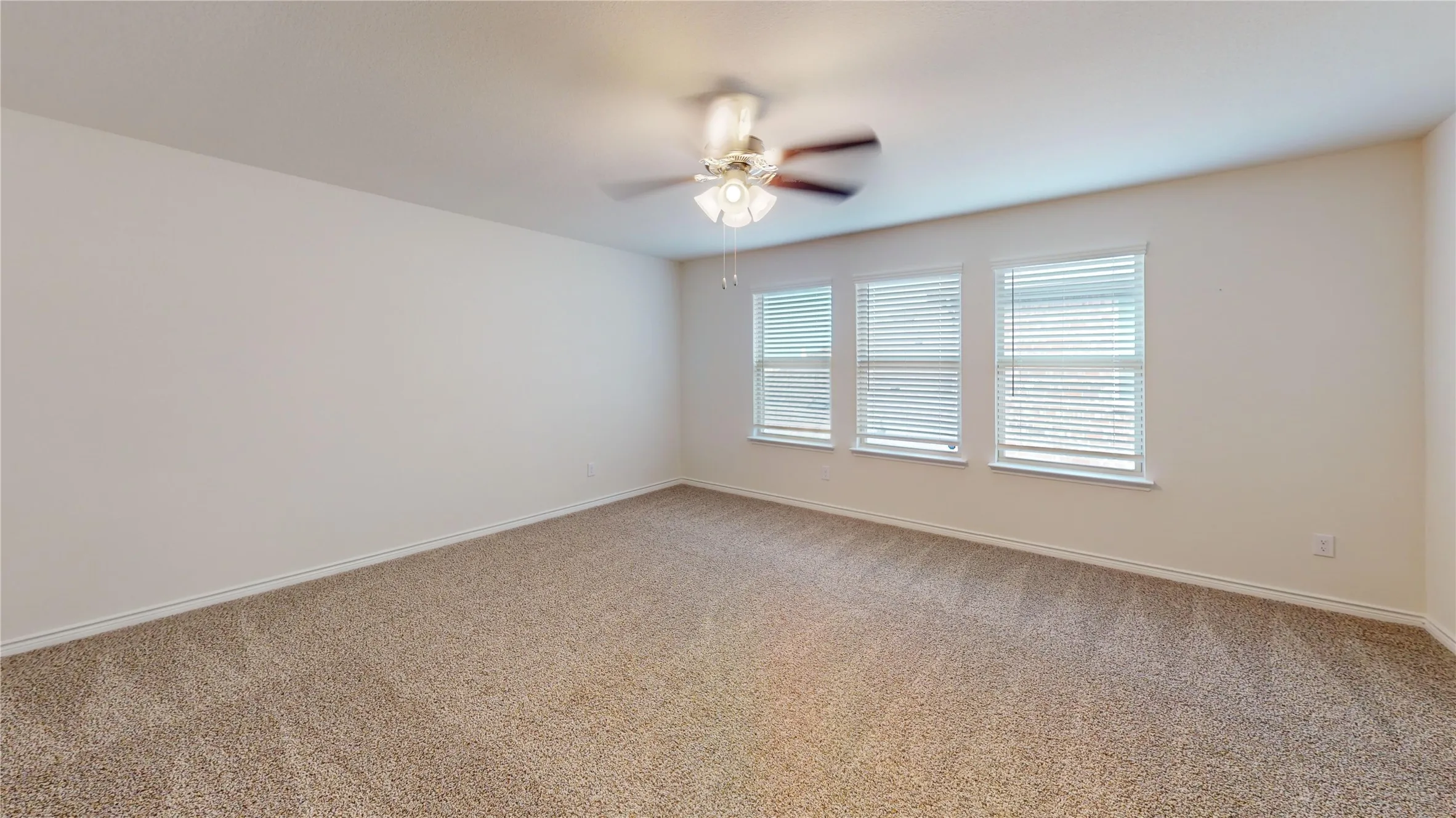 Single Family Residence For Rent in Collin County , 612 Liliana Lane, Anna, Texas 75409, 4 Bedroom, 4 Bathroom, 2 Garage spaces, 2,554 Sqft, built in 2022, mls#21321516, Real Estate Agent in Anna, Homes For Rent in Collin county, Homes For Rent in Anna, Realtor in Anna Texas, Real Estate Brokerage Independent Realty Texas, Luminita Cordes Realtor