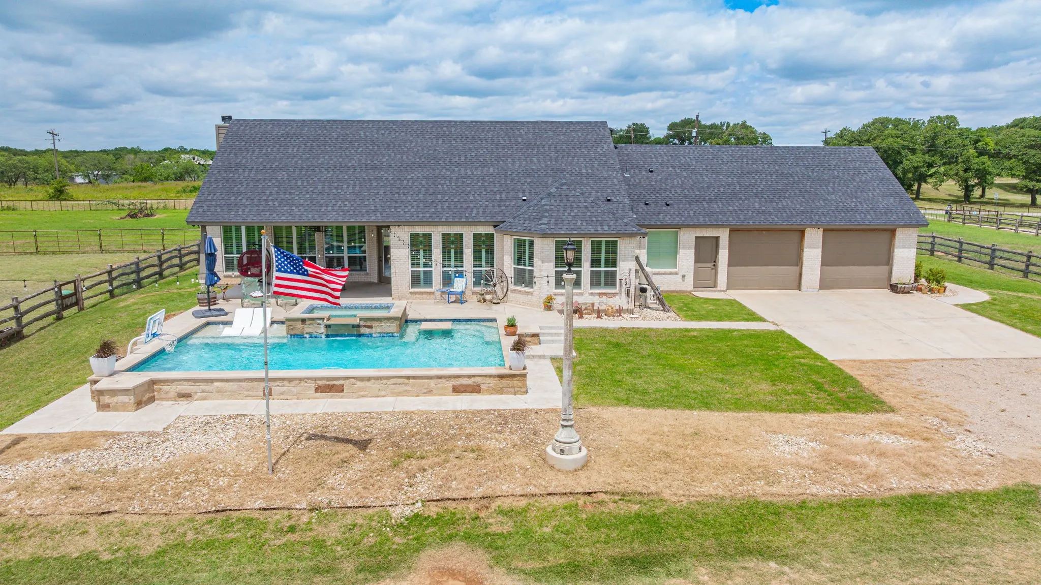 Farm For Sale in Parker County , 5255 Dennis Road Road, Weatherford, Texas 76087, 3 Bedroom, 3 Bathroom, 2 Garage spaces, 2,561 Sqft, built in 2021, Price $1,499,999, mls#21321499, Real Estate Agent in Weatherford, Homes For Sale in Parker county, Homes For Sale in Weatherford, Realtor in Weatherford Texas, Real Estate Brokerage Independent Realty Texas, Luminita Cordes Realtor