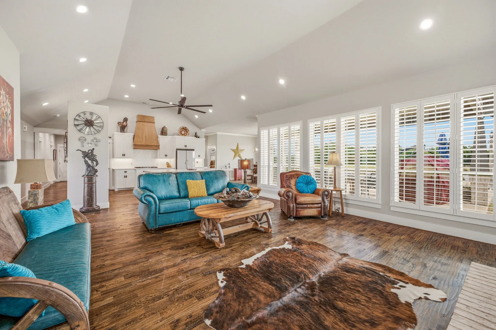 Farm For Sale in Parker County , 5255 Dennis Road Road, Weatherford, Texas 76087, 3 Bedroom, 3 Bathroom, 2 Garage spaces, 2,561 Sqft, built in 2021, Price $1,499,999, mls#21321499, Real Estate Agent in Weatherford, Homes For Sale in Parker county, Homes For Sale in Weatherford, Realtor in Weatherford Texas, Real Estate Brokerage Independent Realty Texas, Luminita Cordes Realtor