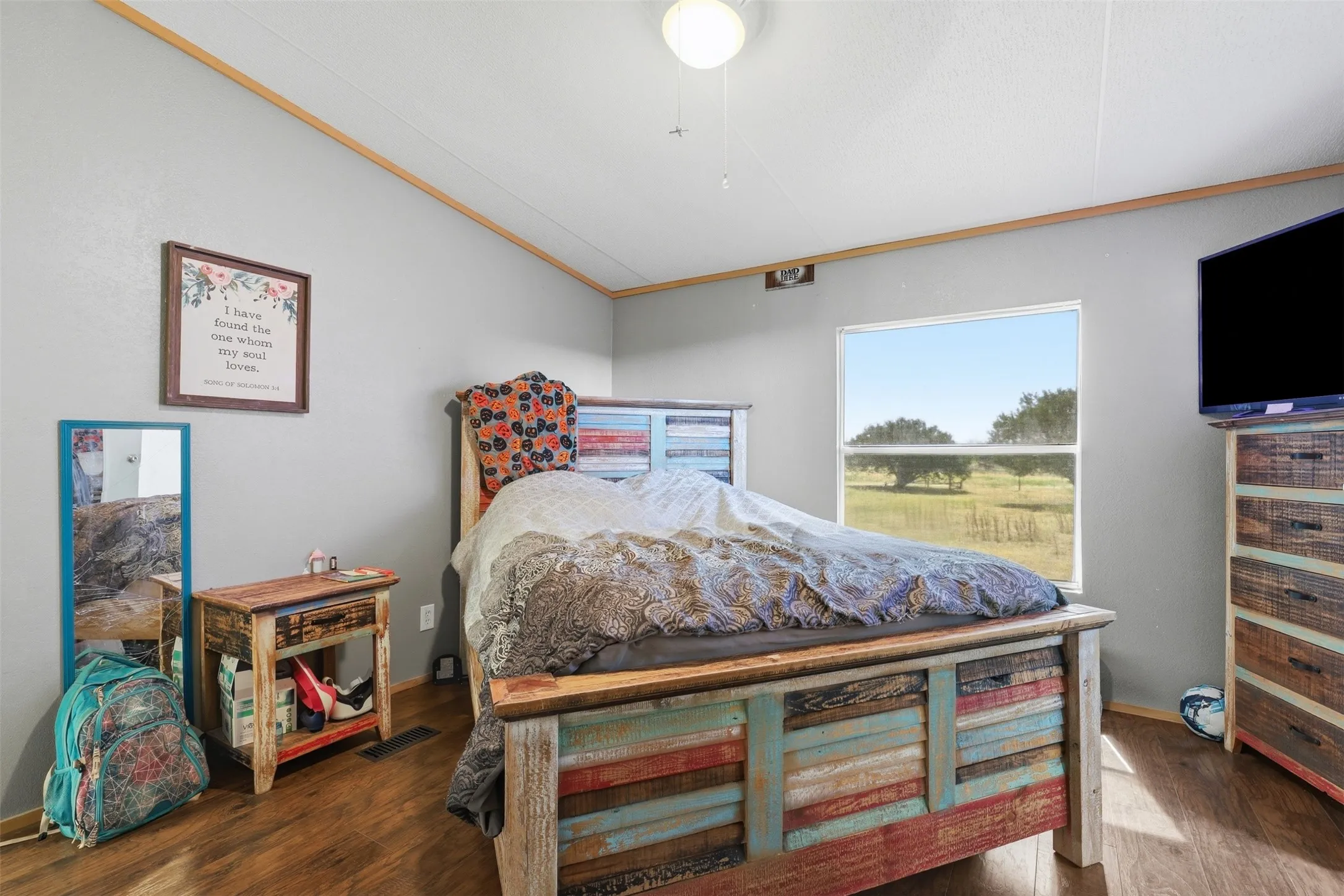 Mobile Home For Sale in Johnson County , 9132 Windmill Court W, Cleburne, Texas 76033, 4 Bedroom, 2 Bathroom, Garage spaces, 1,568 Sqft, built in 2002, mls#21321521, Real Estate Agent in Cleburne, Homes For Sale in Johnson county, Homes For Sale in Cleburne, Realtor in Cleburne Texas, Real Estate Brokerage Independent Realty Texas, Luminita Cordes Realtor