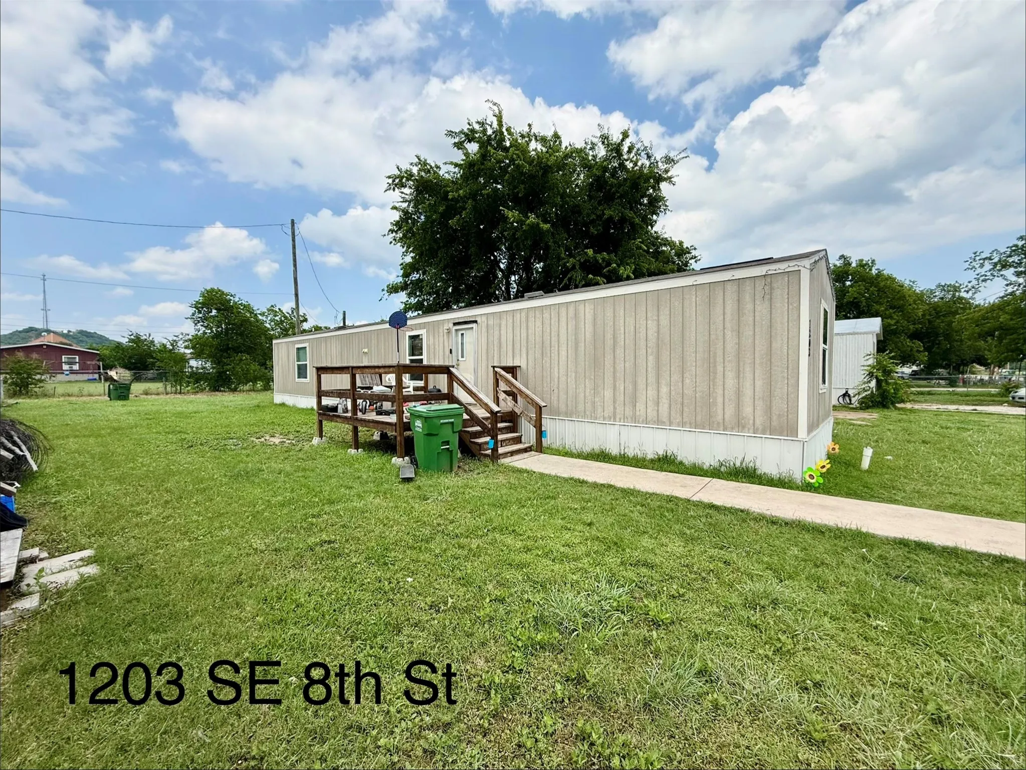 For Sale in Palo Pinto County , 9999 SE 8th Street, Mineral Wells, Texas 76067, 0, 0, Garage spaces, 999,999 Sqft, built in 1997, mls#21310155, Real Estate Agent in Mineral Wells, Homes For Sale in Palo Pinto county, Homes For Sale in Mineral Wells, Realtor in Mineral Wells Texas, Real Estate Brokerage Independent Realty Texas, Luminita Cordes Realtor