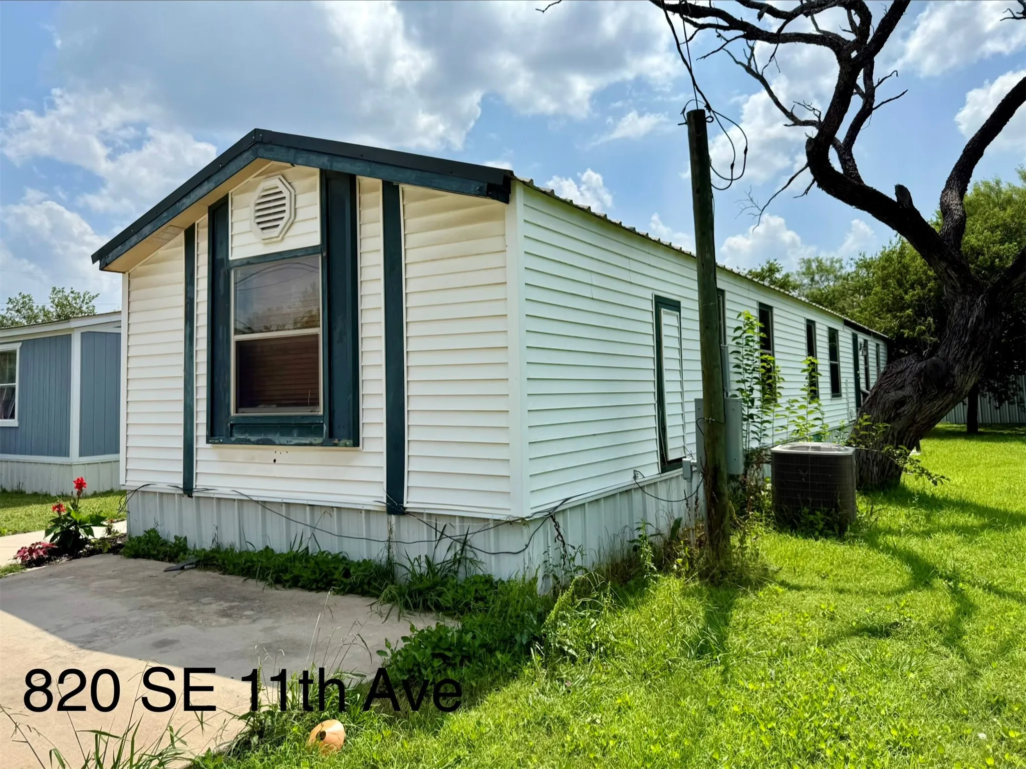For Sale in Palo Pinto County , 9999 SE 8th Street, Mineral Wells, Texas 76067, 0, 0, Garage spaces, 999,999 Sqft, built in 1997, mls#21310155, Real Estate Agent in Mineral Wells, Homes For Sale in Palo Pinto county, Homes For Sale in Mineral Wells, Realtor in Mineral Wells Texas, Real Estate Brokerage Independent Realty Texas, Luminita Cordes Realtor