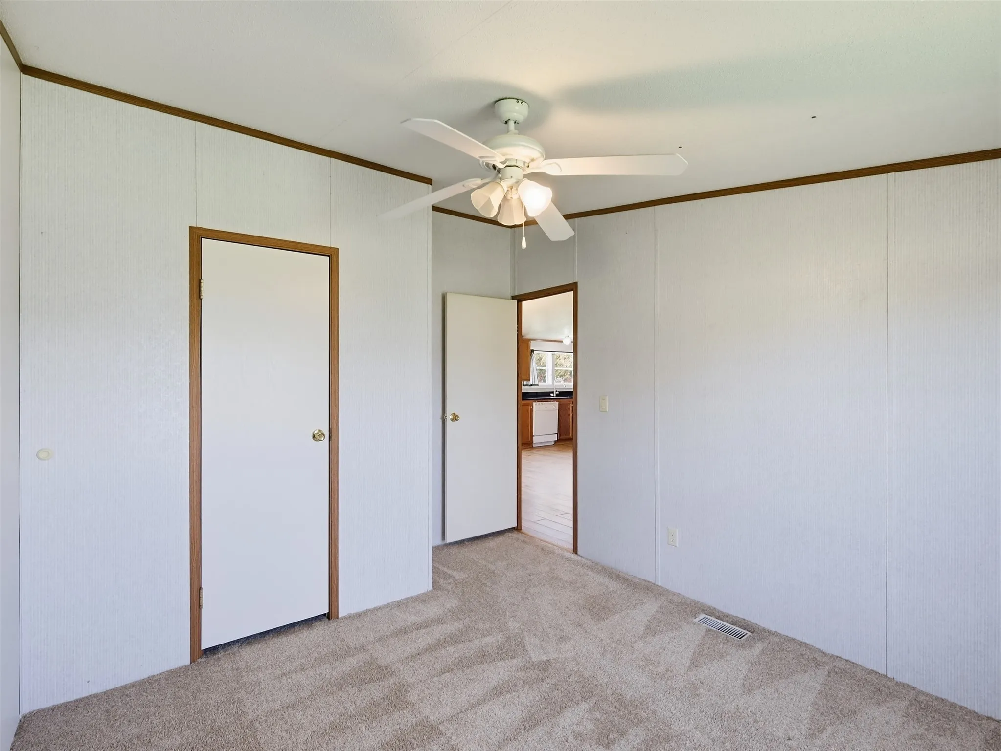 Manufactured Home For Sale in Collin County , 201 Oak Street, Blue Ridge, Texas 75424, 4 Bedroom, 2 Bathroom, Garage spaces, 1,876 Sqft, built in 1999, mls#21321202, Real Estate Agent in Blue Ridge, Homes For Sale in Collin county, Homes For Sale in Blue Ridge, Realtor in Blue Ridge Texas, Real Estate Brokerage Independent Realty Texas, Luminita Cordes Realtor