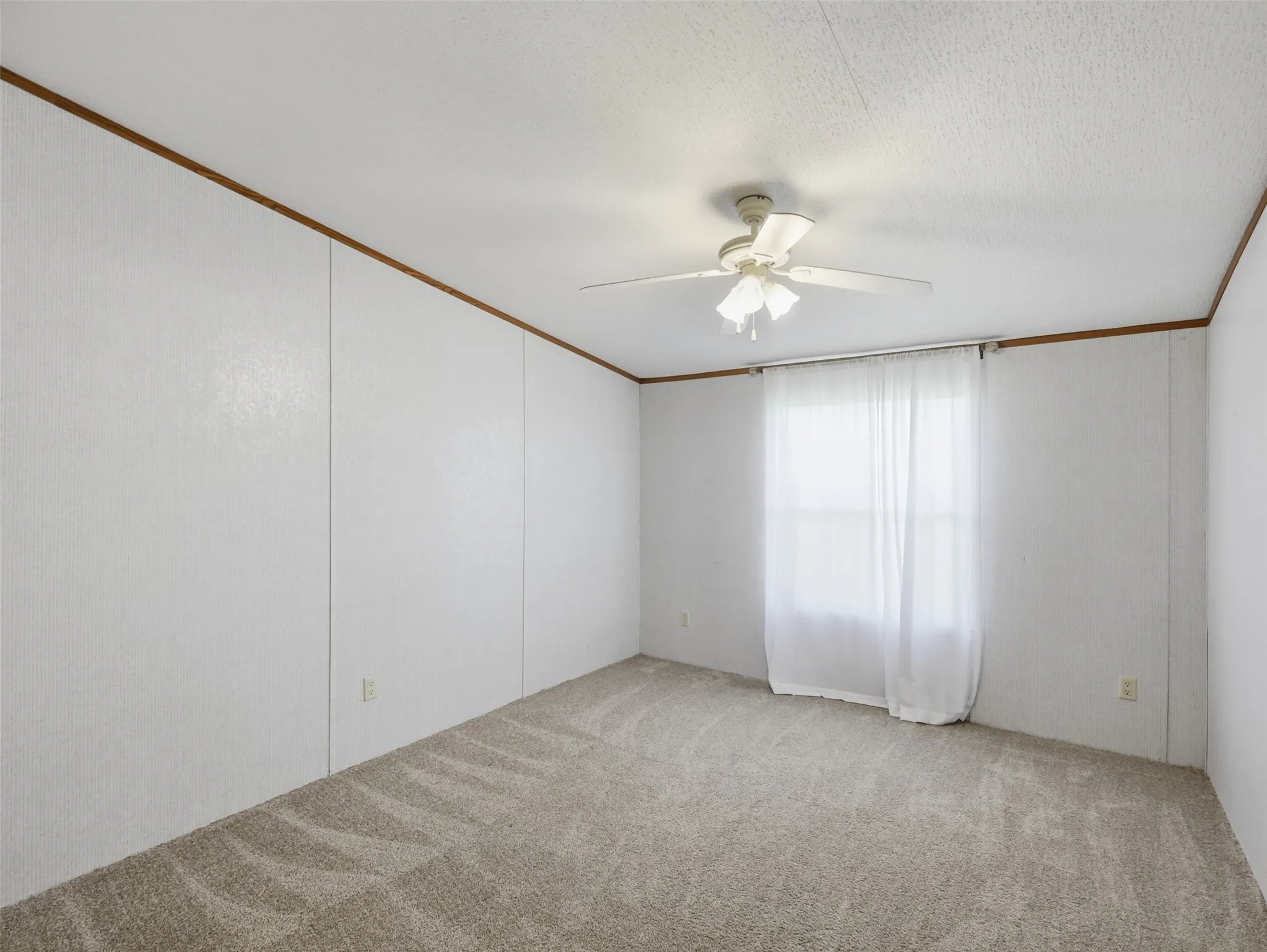 Manufactured Home For Sale in Collin County , 201 Oak Street, Blue Ridge, Texas 75424, 4 Bedroom, 2 Bathroom, Garage spaces, 1,876 Sqft, built in 1999, mls#21321202, Real Estate Agent in Blue Ridge, Homes For Sale in Collin county, Homes For Sale in Blue Ridge, Realtor in Blue Ridge Texas, Real Estate Brokerage Independent Realty Texas, Luminita Cordes Realtor
