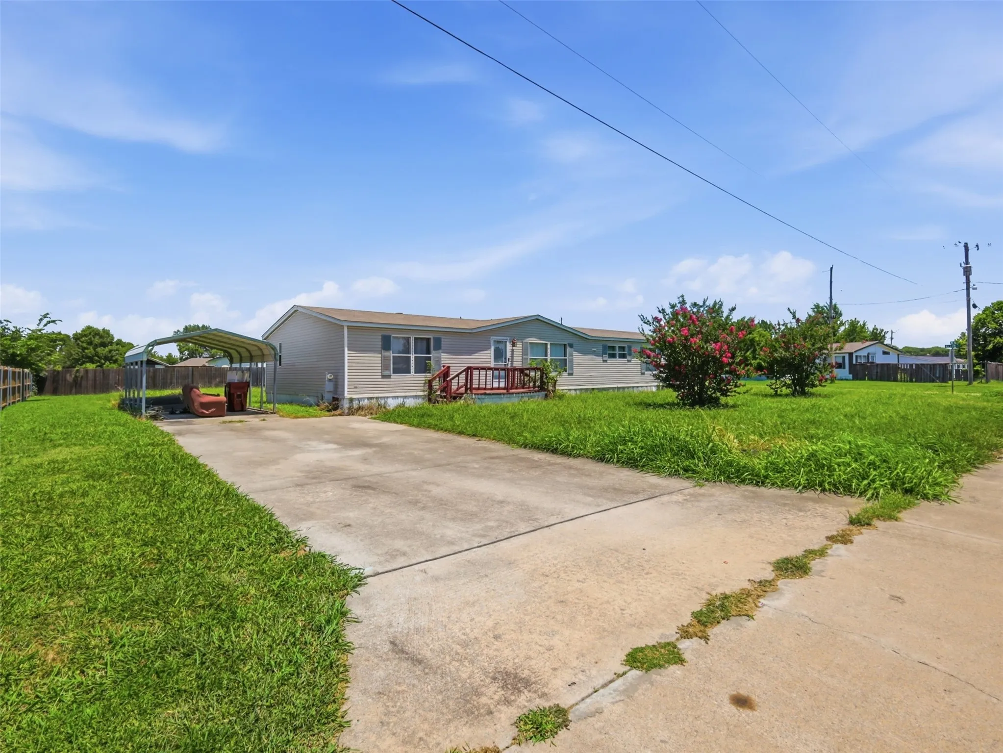 Manufactured Home For Sale in Collin County , 201 Oak Street, Blue Ridge, Texas 75424, 4 Bedroom, 2 Bathroom, Garage spaces, 1,876 Sqft, built in 1999, mls#21321202, Real Estate Agent in Blue Ridge, Homes For Sale in Collin county, Homes For Sale in Blue Ridge, Realtor in Blue Ridge Texas, Real Estate Brokerage Independent Realty Texas, Luminita Cordes Realtor