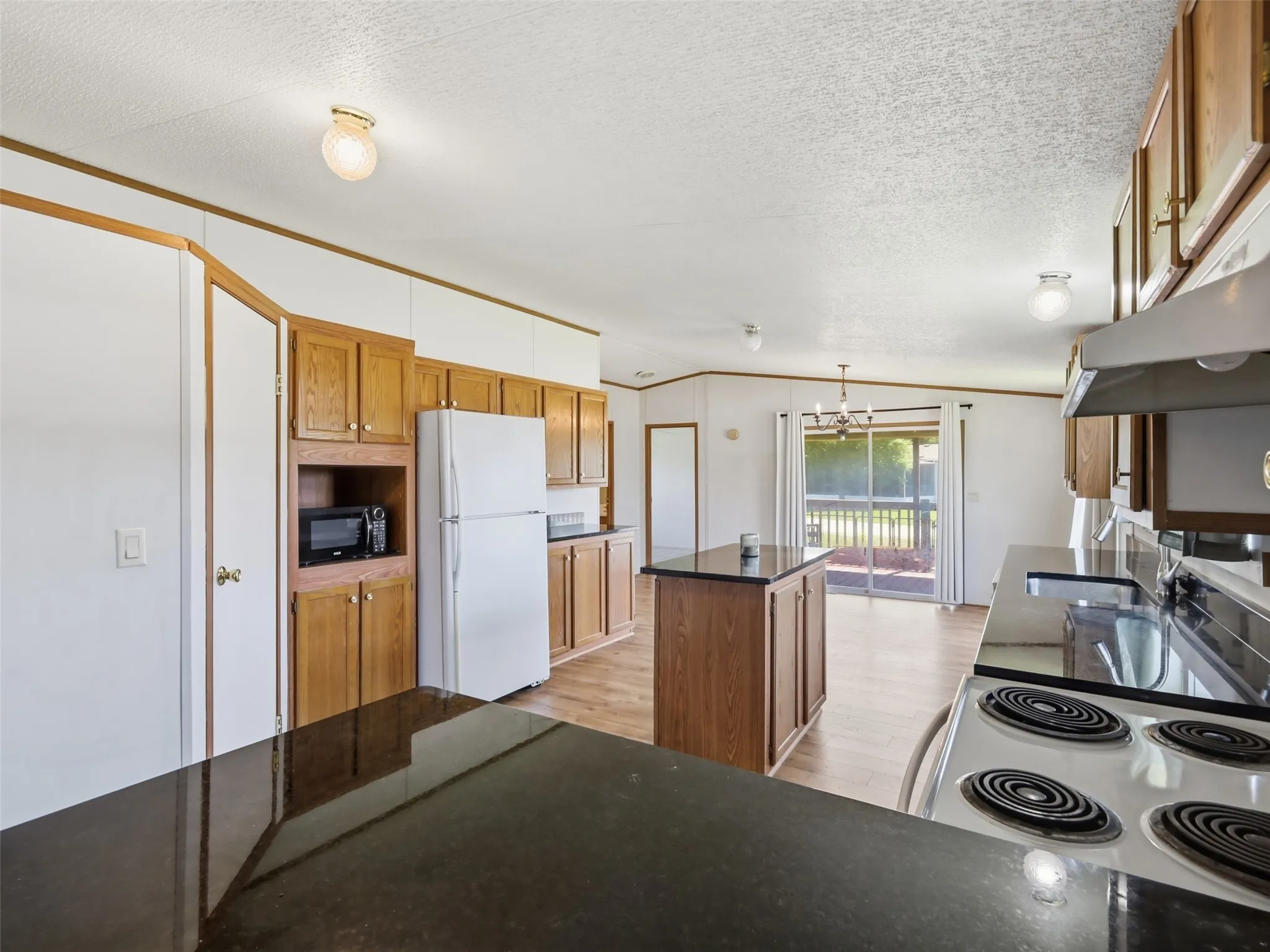 Manufactured Home For Sale in Collin County , 201 Oak Street, Blue Ridge, Texas 75424, 4 Bedroom, 2 Bathroom, Garage spaces, 1,876 Sqft, built in 1999, mls#21321202, Real Estate Agent in Blue Ridge, Homes For Sale in Collin county, Homes For Sale in Blue Ridge, Realtor in Blue Ridge Texas, Real Estate Brokerage Independent Realty Texas, Luminita Cordes Realtor