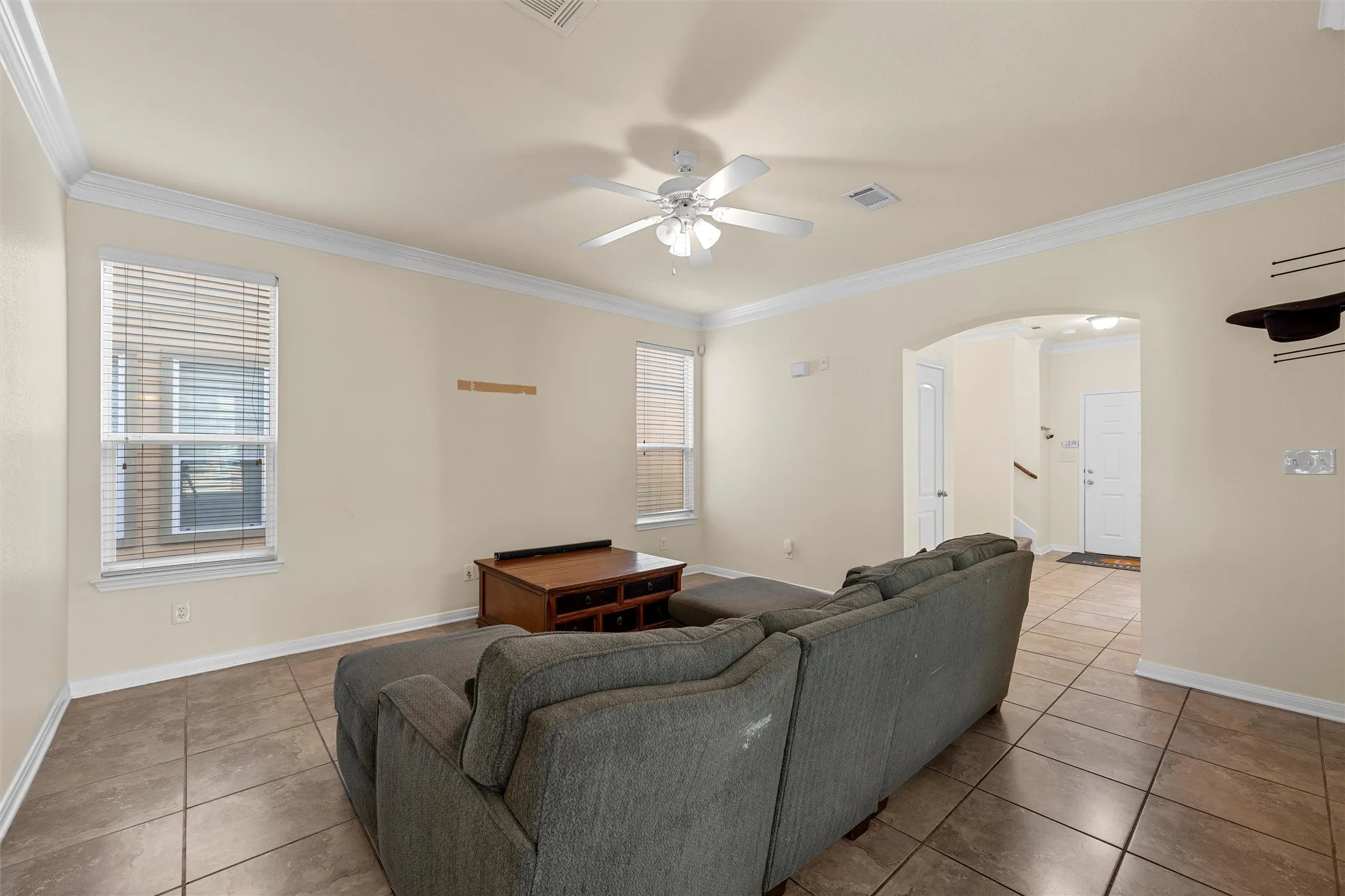 Townhouse For Sale in Mc Lennan County , 2513 S 2nd Street, Waco, Texas 76706, 3 Bedroom, 3 Bathroom, Garage spaces, 1,668 Sqft, built in 2008, mls#21317529, Real Estate Agent in Waco, Homes For Sale in Mc Lennan county, Homes For Sale in Waco, Realtor in Waco Texas, Real Estate Brokerage Independent Realty Texas, Luminita Cordes Realtor