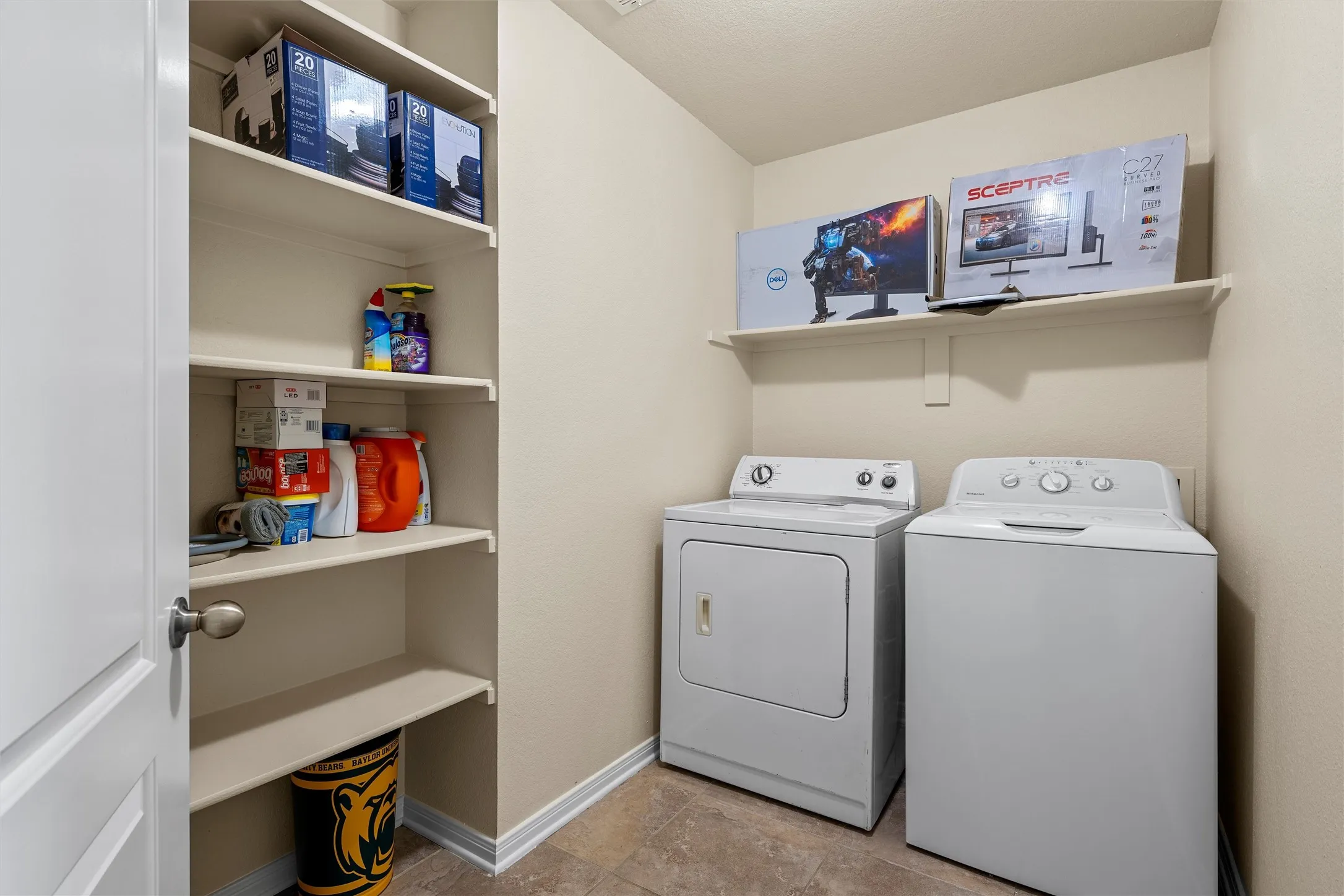 Townhouse For Sale in Mc Lennan County , 2513 S 2nd Street, Waco, Texas 76706, 3 Bedroom, 3 Bathroom, Garage spaces, 1,668 Sqft, built in 2008, mls#21317529, Real Estate Agent in Waco, Homes For Sale in Mc Lennan county, Homes For Sale in Waco, Realtor in Waco Texas, Real Estate Brokerage Independent Realty Texas, Luminita Cordes Realtor