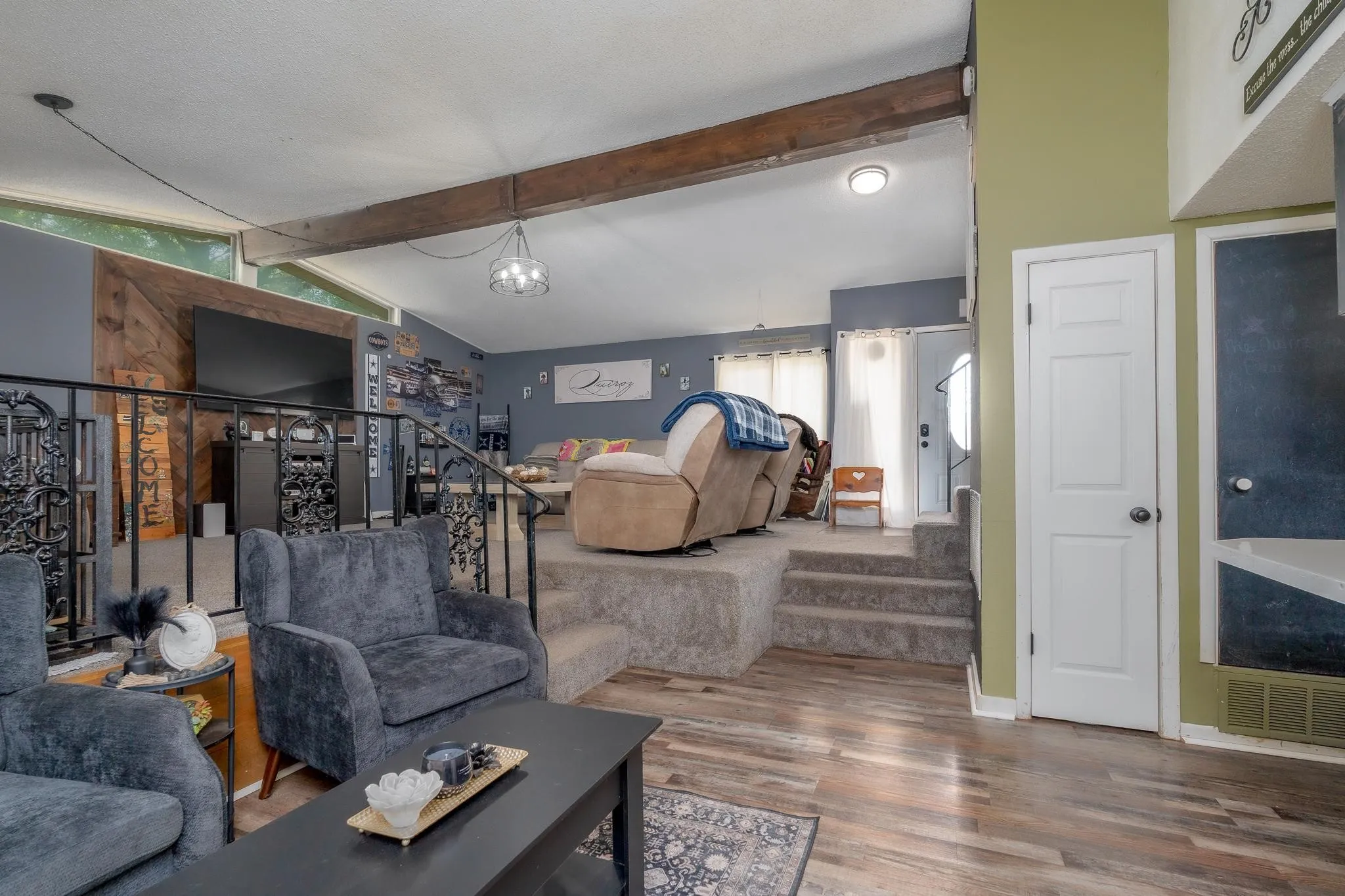 Single Family Residence For Sale in Taylor County , 1602 N Bowie Drive, Abilene, Texas 79603, 3 Bedroom, 2 Bathroom, 2 Garage spaces, 1,858 Sqft, built in 1965, mls#21316069, Real Estate Agent in Abilene, Homes For Sale in Taylor county, Homes For Sale in Abilene, Realtor in Abilene Texas, Real Estate Brokerage Independent Realty Texas, Luminita Cordes Realtor