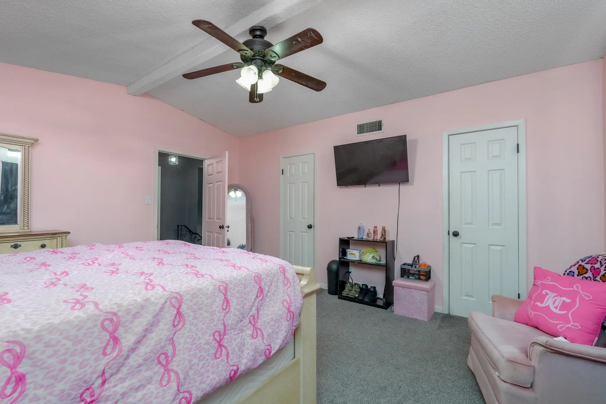 Single Family Residence For Sale in Taylor County , 1602 N Bowie Drive, Abilene, Texas 79603, 3 Bedroom, 2 Bathroom, 2 Garage spaces, 1,858 Sqft, built in 1965, mls#21316069, Real Estate Agent in Abilene, Homes For Sale in Taylor county, Homes For Sale in Abilene, Realtor in Abilene Texas, Real Estate Brokerage Independent Realty Texas, Luminita Cordes Realtor