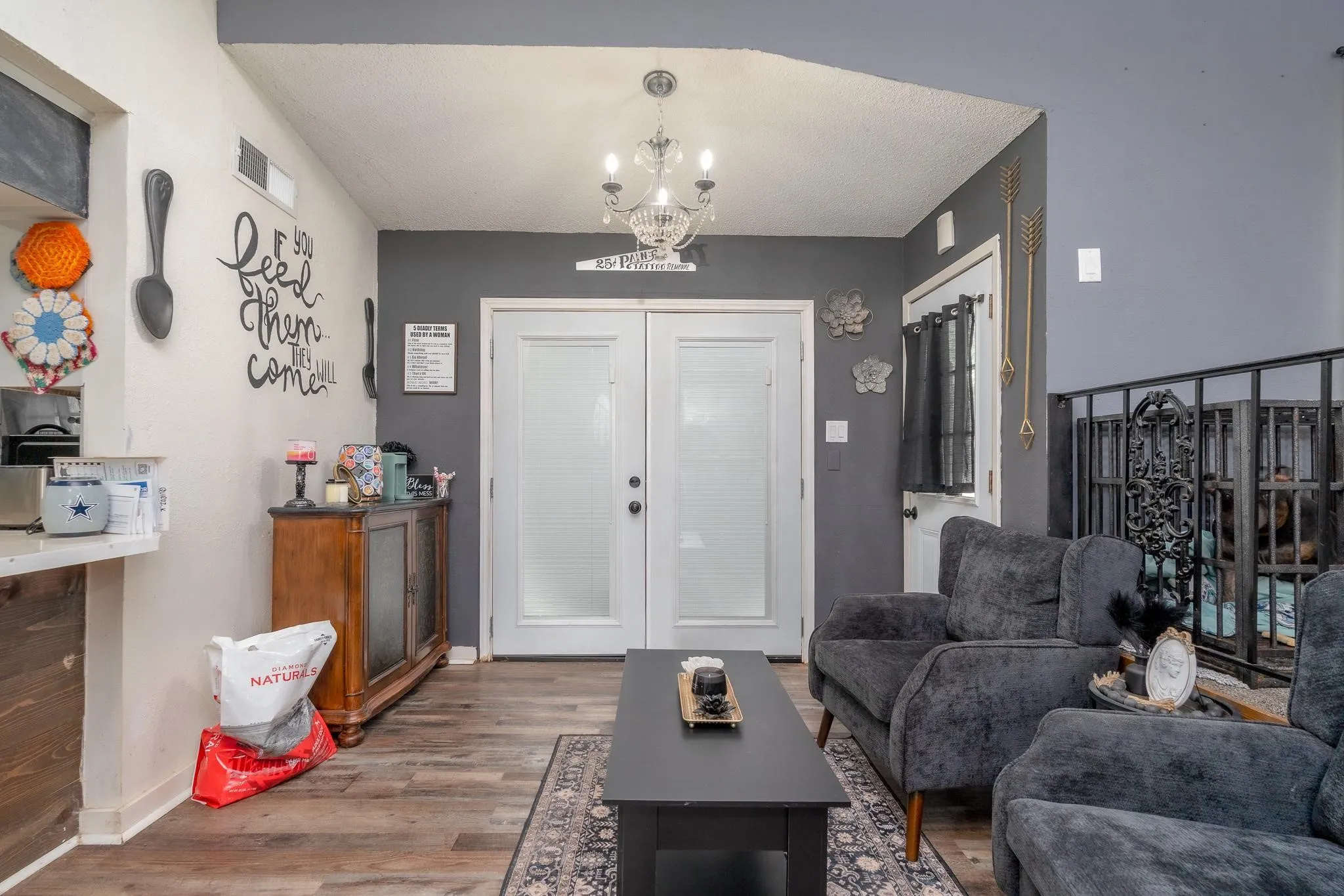 Single Family Residence For Sale in Taylor County , 1602 N Bowie Drive, Abilene, Texas 79603, 3 Bedroom, 2 Bathroom, 2 Garage spaces, 1,858 Sqft, built in 1965, mls#21316069, Real Estate Agent in Abilene, Homes For Sale in Taylor county, Homes For Sale in Abilene, Realtor in Abilene Texas, Real Estate Brokerage Independent Realty Texas, Luminita Cordes Realtor