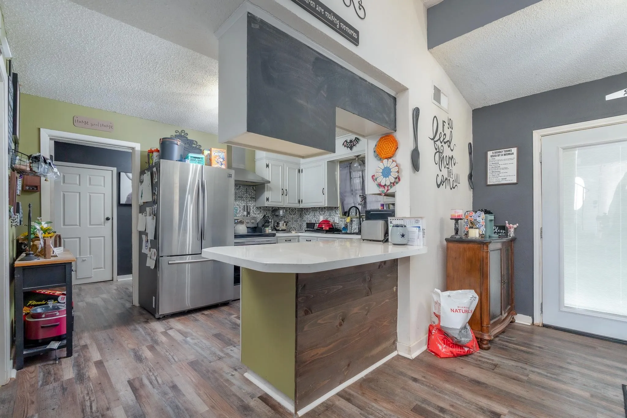 Single Family Residence For Sale in Taylor County , 1602 N Bowie Drive, Abilene, Texas 79603, 3 Bedroom, 2 Bathroom, 2 Garage spaces, 1,858 Sqft, built in 1965, mls#21316069, Real Estate Agent in Abilene, Homes For Sale in Taylor county, Homes For Sale in Abilene, Realtor in Abilene Texas, Real Estate Brokerage Independent Realty Texas, Luminita Cordes Realtor