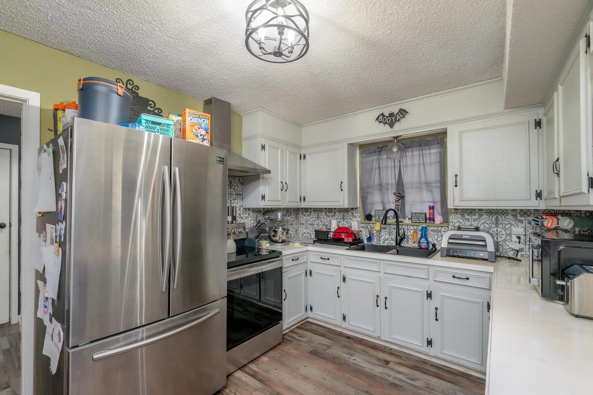 Single Family Residence For Sale in Taylor County , 1602 N Bowie Drive, Abilene, Texas 79603, 3 Bedroom, 2 Bathroom, 2 Garage spaces, 1,858 Sqft, built in 1965, mls#21316069, Real Estate Agent in Abilene, Homes For Sale in Taylor county, Homes For Sale in Abilene, Realtor in Abilene Texas, Real Estate Brokerage Independent Realty Texas, Luminita Cordes Realtor