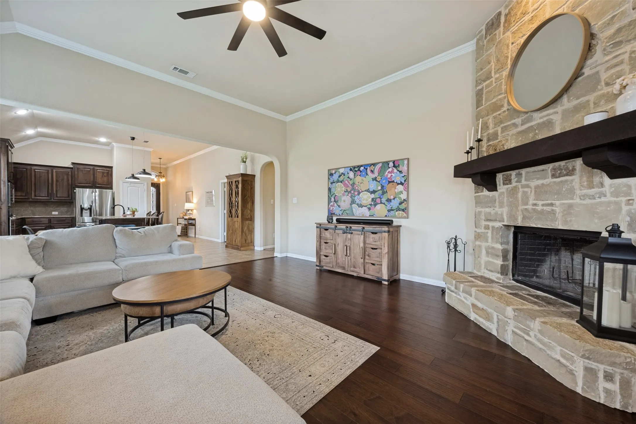 Single Family Residence For Sale in Denton County , 210 Derby Lane, Hickory Creek, Texas 75065, 3 Bedroom, 2 Bathroom, 3 Garage spaces, 2,185 Sqft, built in 2015, mls#21320449, Real Estate Agent in Hickory Creek, Homes For Sale in Denton county, Homes For Sale in Hickory Creek, Realtor in Hickory Creek Texas, Real Estate Brokerage Independent Realty Texas, Luminita Cordes Realtor