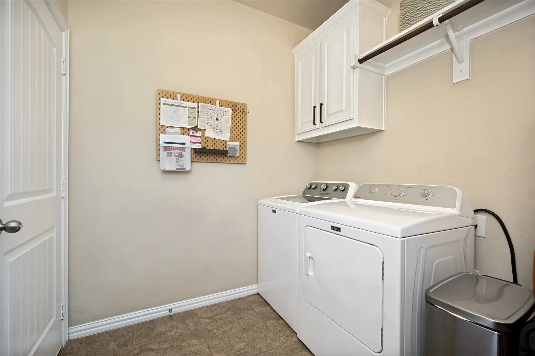 Single Family Residence For Sale in Denton County , 210 Derby Lane, Hickory Creek, Texas 75065, 3 Bedroom, 2 Bathroom, 3 Garage spaces, 2,185 Sqft, built in 2015, mls#21320449, Real Estate Agent in Hickory Creek, Homes For Sale in Denton county, Homes For Sale in Hickory Creek, Realtor in Hickory Creek Texas, Real Estate Brokerage Independent Realty Texas, Luminita Cordes Realtor