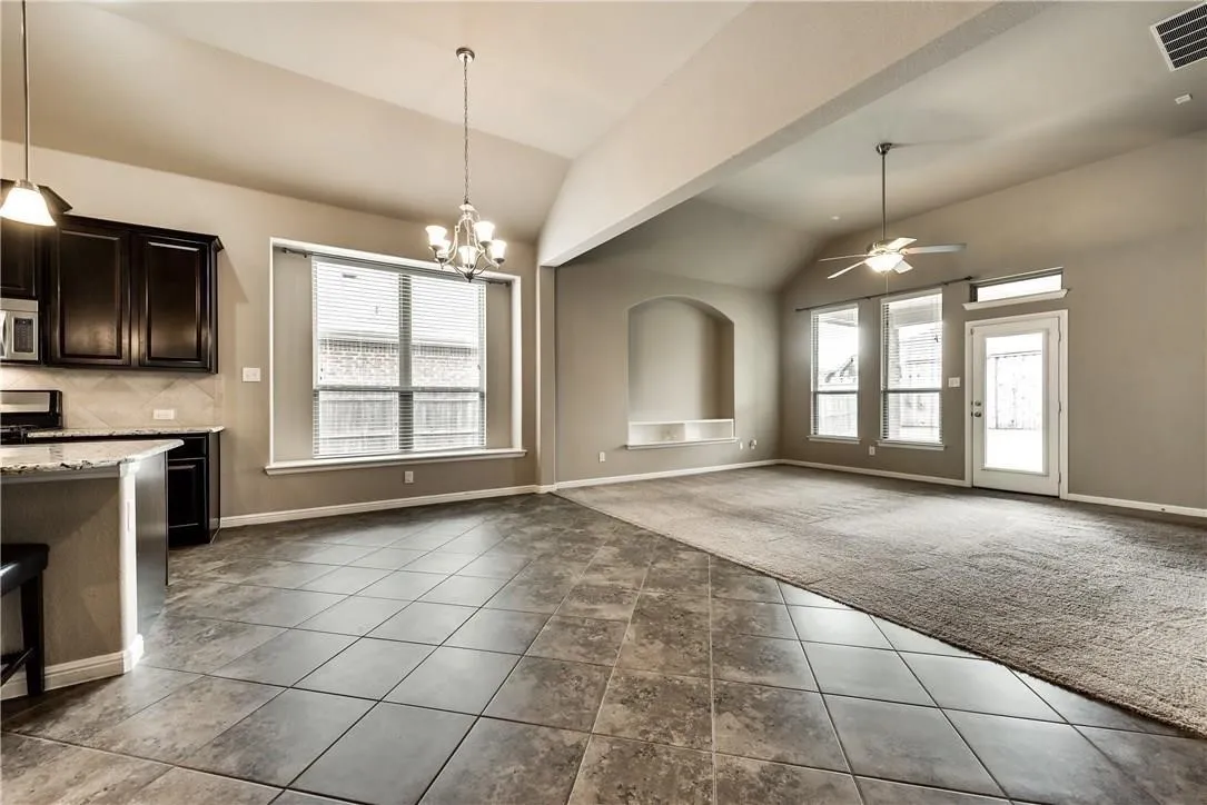 Single Family Residence For Rent in Rockwall County , 573 Louder Way, Fate, Texas 75087, 3 Bedroom, 2 Bathroom, 2 Garage spaces, 2,070 Sqft, built in 2013, mls#21321318, Real Estate Agent in Fate, Homes For Rent in Rockwall county, Homes For Rent in Fate, Realtor in Fate Texas, Real Estate Brokerage Independent Realty Texas, Luminita Cordes Realtor